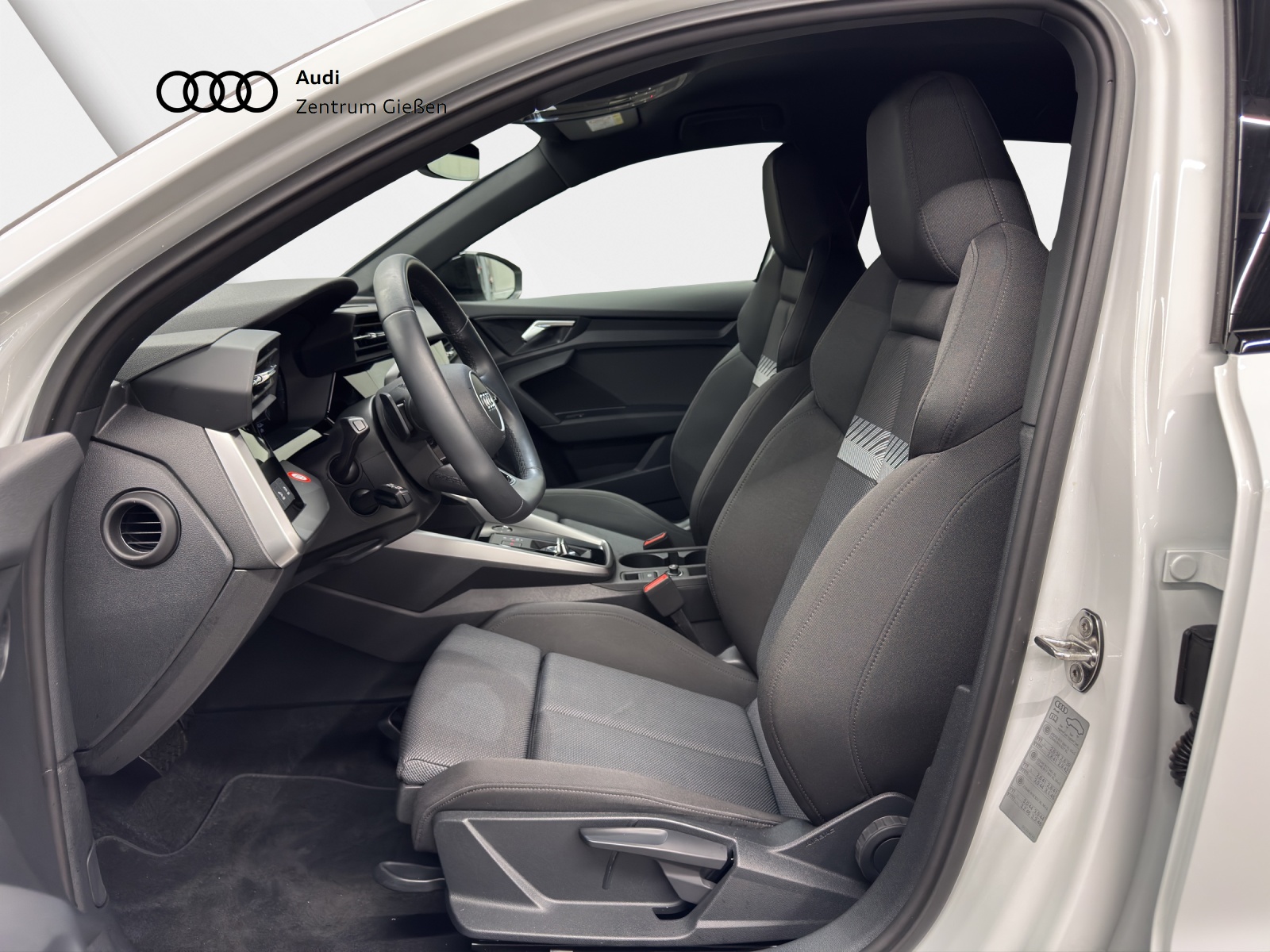 A3 Sportback 45 TFSI e S line Black Navi LED