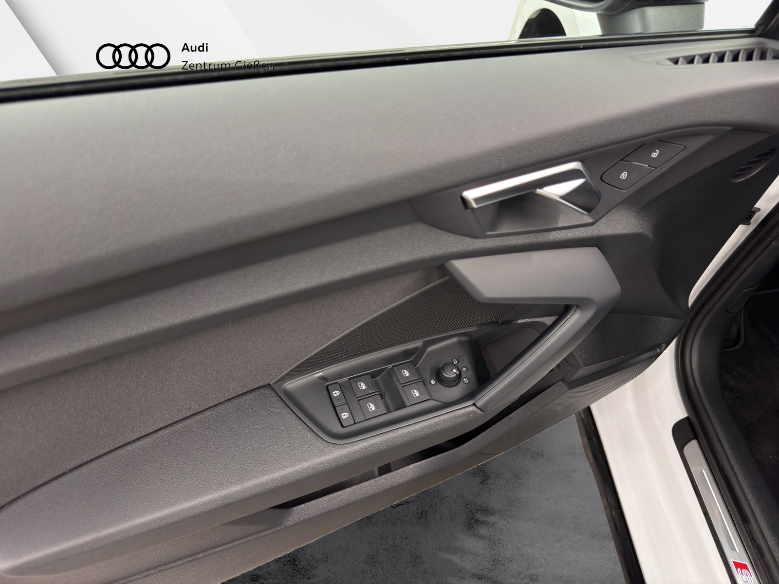 A3 Sportback 45 TFSI e S line Black Navi LED