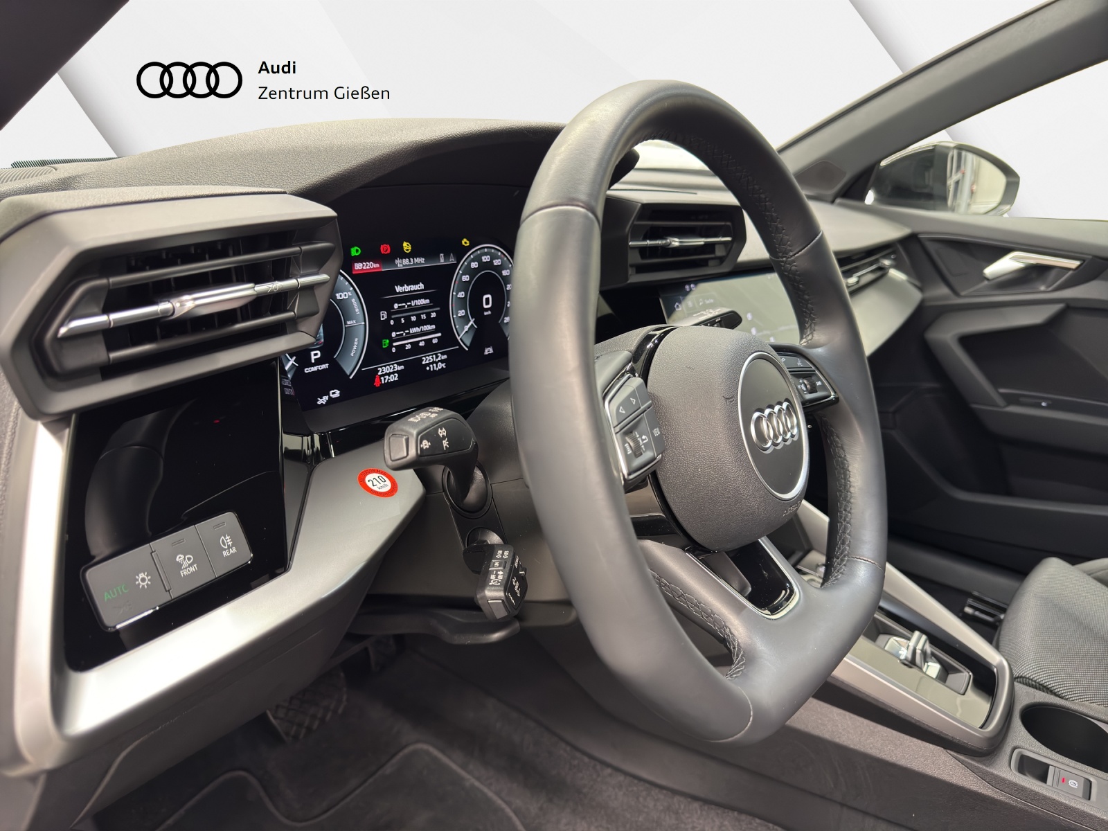 A3 Sportback 45 TFSI e S line Black Navi LED