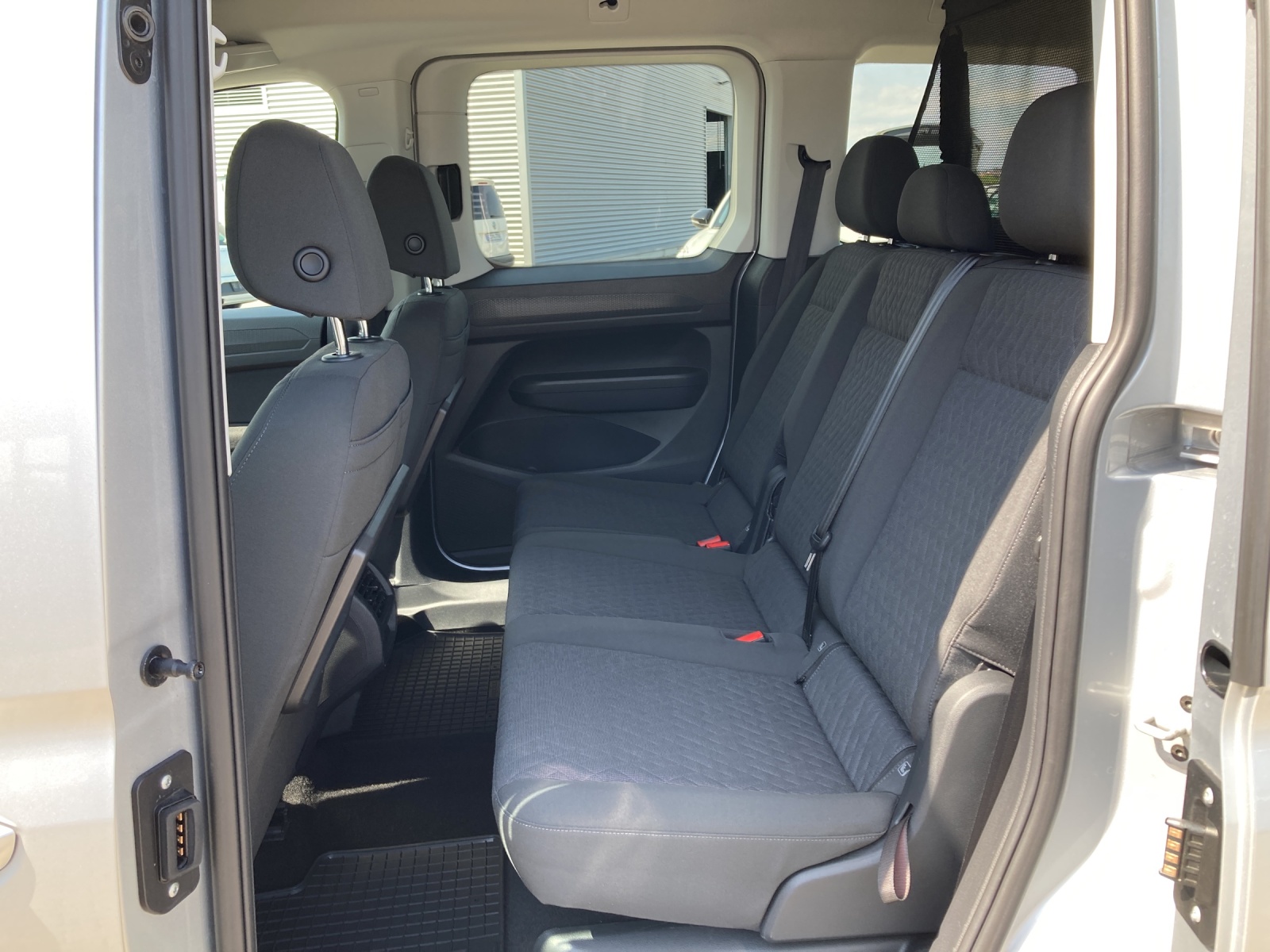 Caddy Life 1.5 TSI Climatronik Kamera Navi