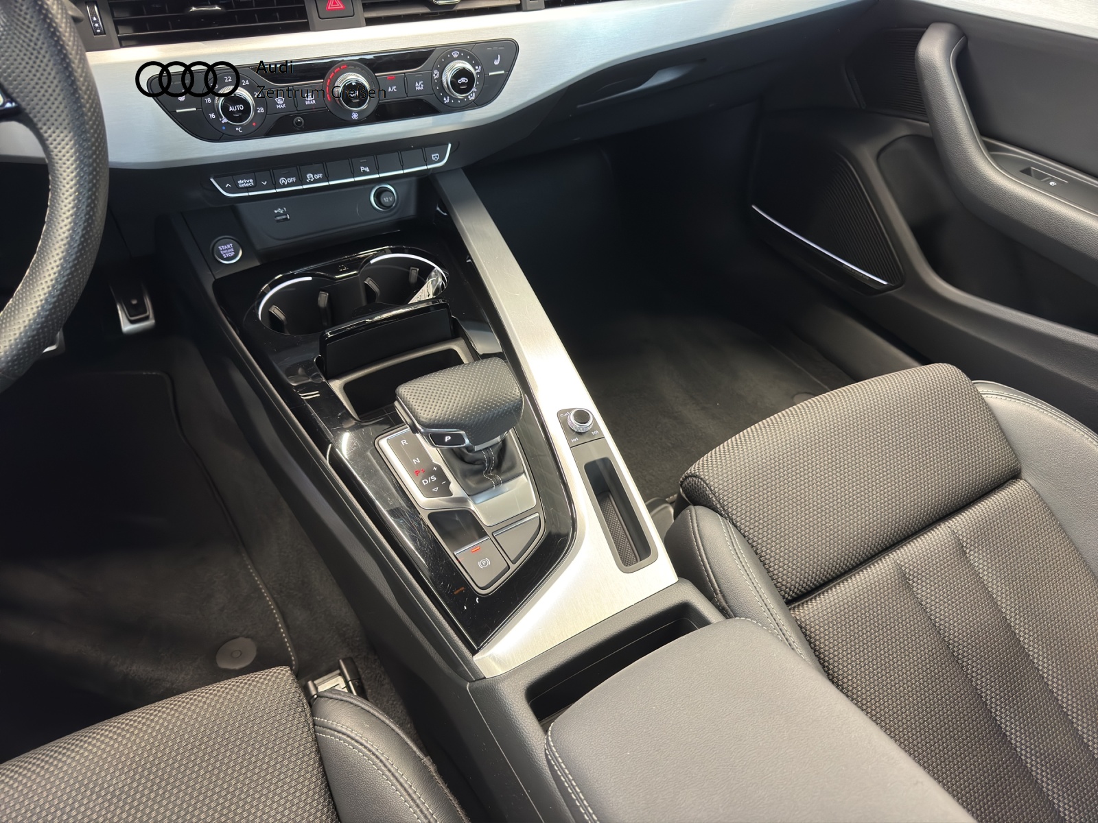 A4 Limousine 40 TFSI S line LED B&O Navi