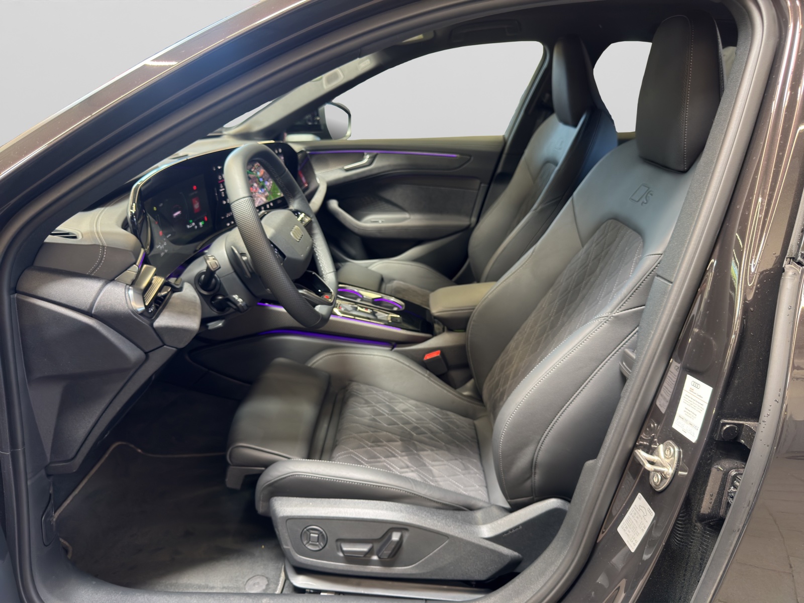 A6 Avant e-hybrid quattro S line edition one HuD B&O AHK