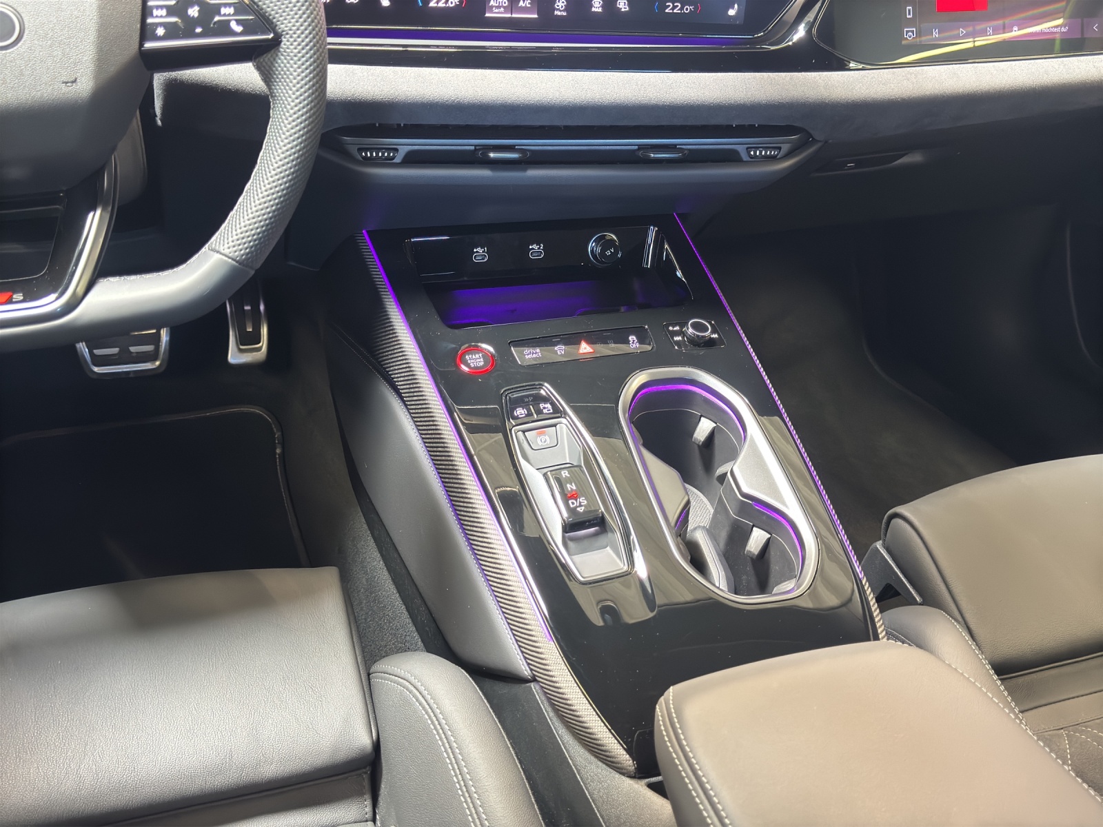 A6 Avant e-hybrid quattro S line edition one HuD B&O AHK
