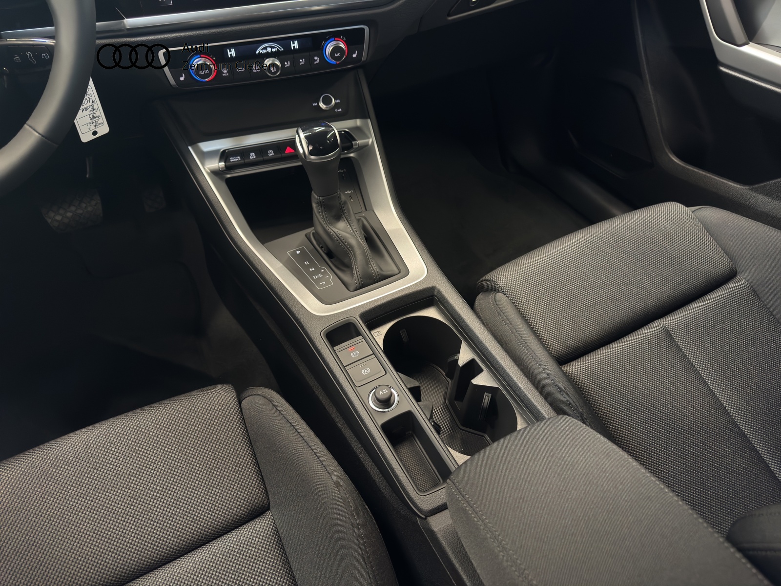 Q3 35 TFSI advanced AHK LED Kamera Standheizung