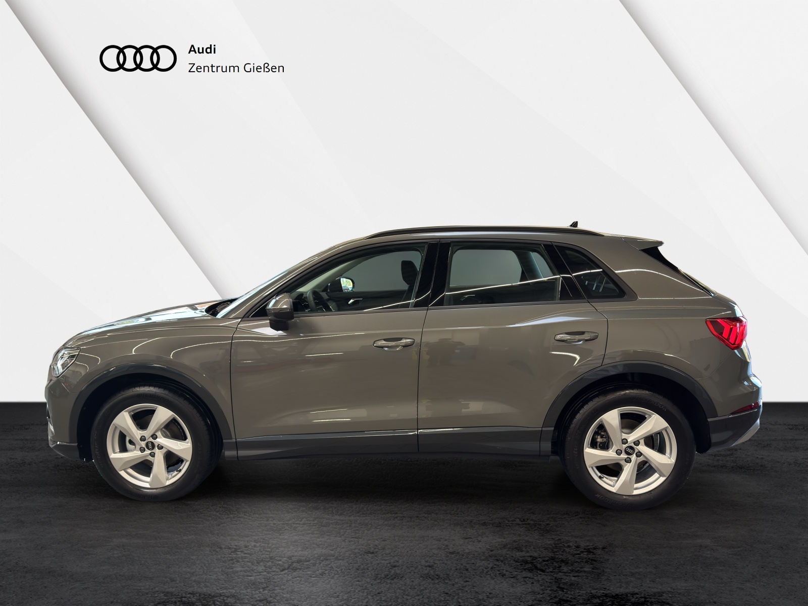 Q3 35 TFSI advanced AHK LED Kamera Standheizung