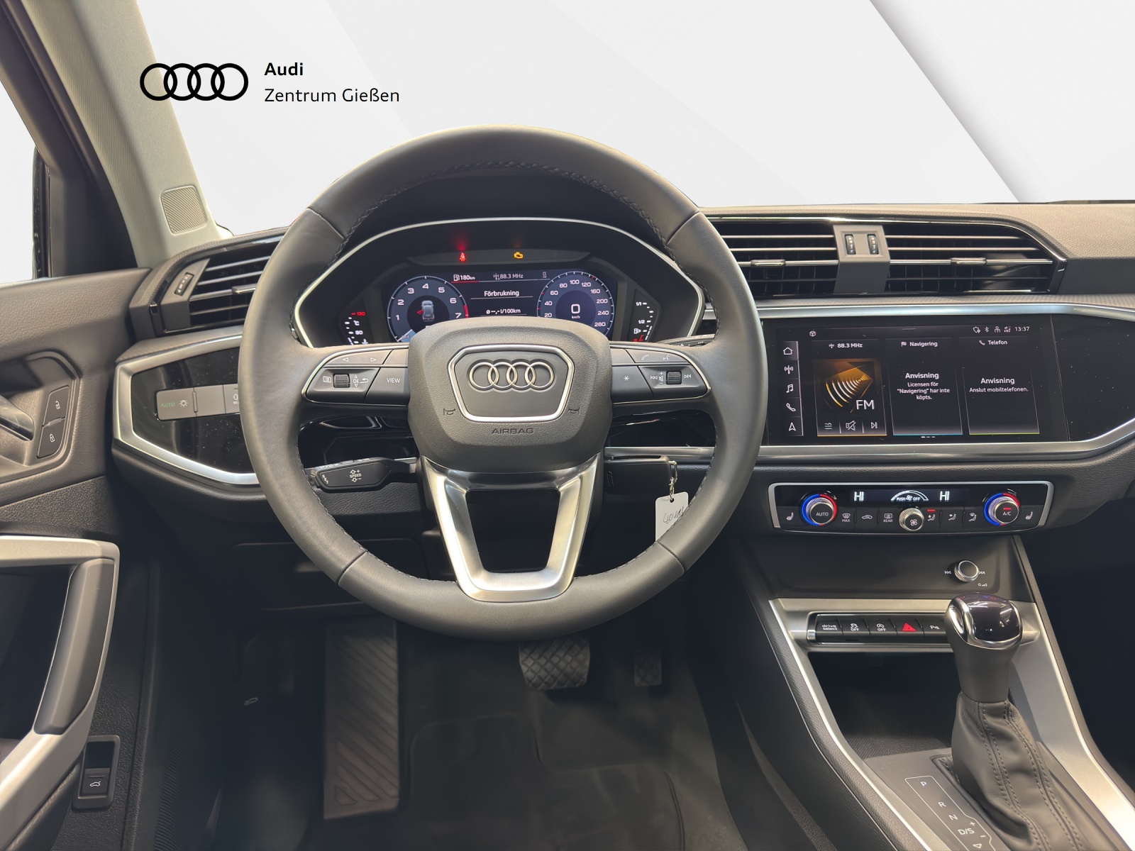 Q3 35 TFSI advanced AHK LED Kamera Standheizung