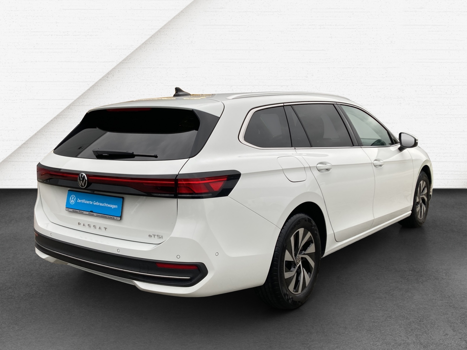 Passat Variant eTSI DSG Business