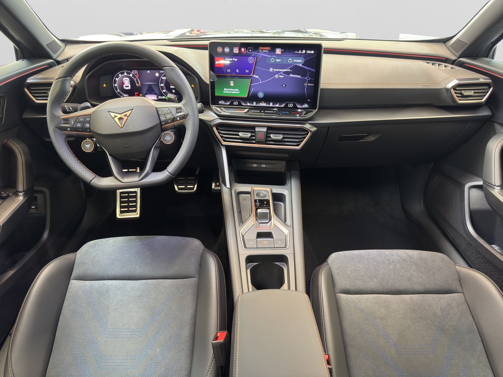 Formentor 2.0 TSI 4Drive VZ Pano AHK Sennheiser Navi