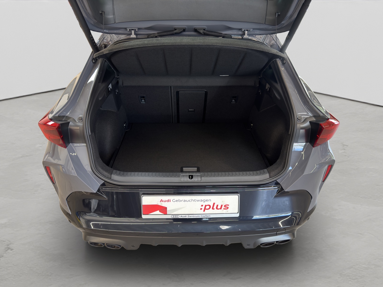 Formentor 2.0 TSI 4Drive VZ Pano AHK Sennheiser Navi