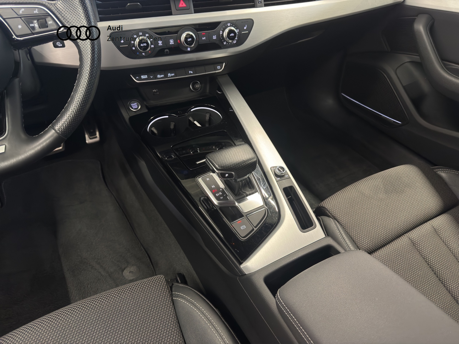 A4 Limousine 40 TFSI S line LED B&O Navi