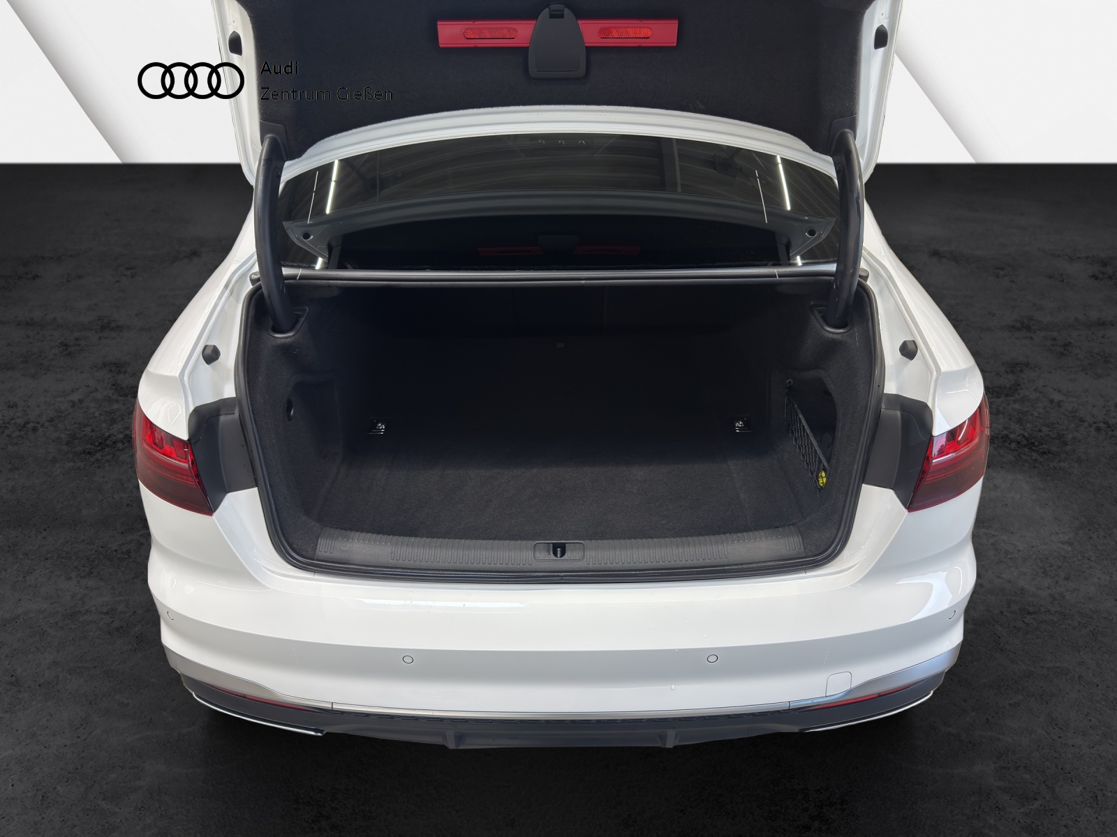 A4 Limousine 40 TFSI S line LED B&O Navi
