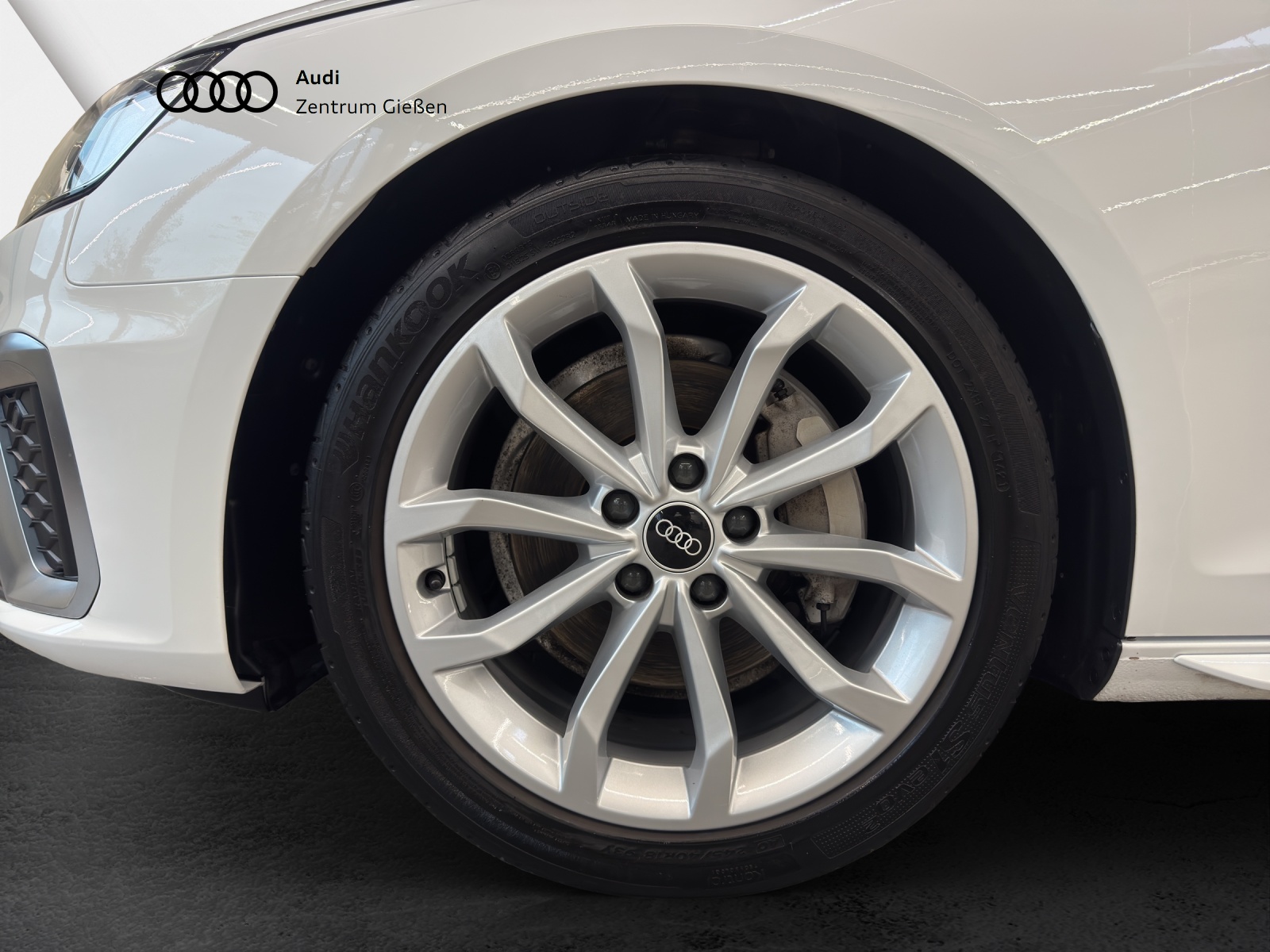 A4 Limousine 40 TFSI S line LED B&O Navi