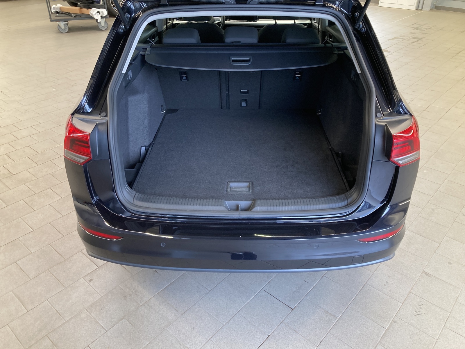 Golf 8 Variant TDI Life