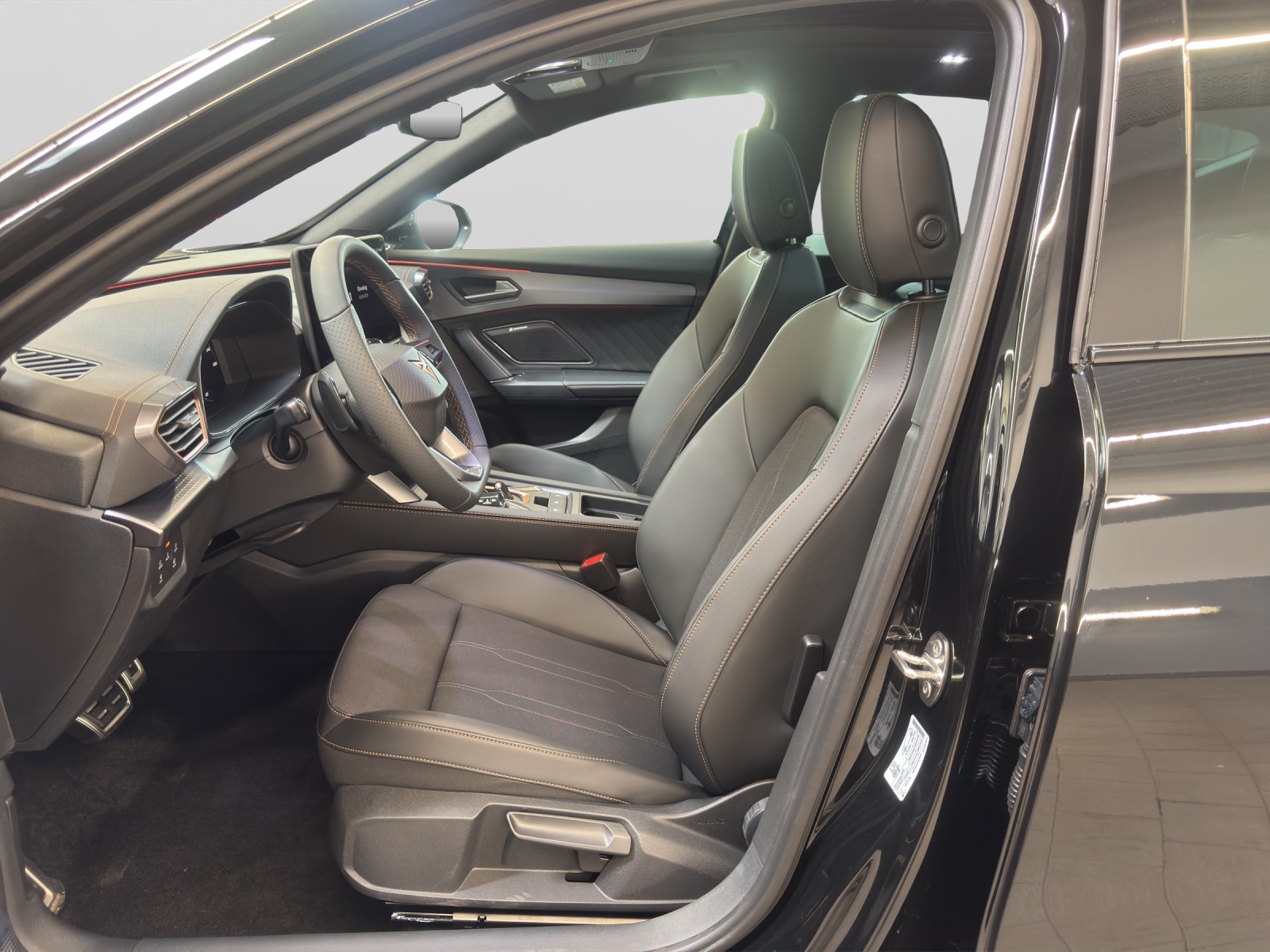 Formentor 2.0 TSI 4Drive EDGE Pano AHK Sennheiser Navi