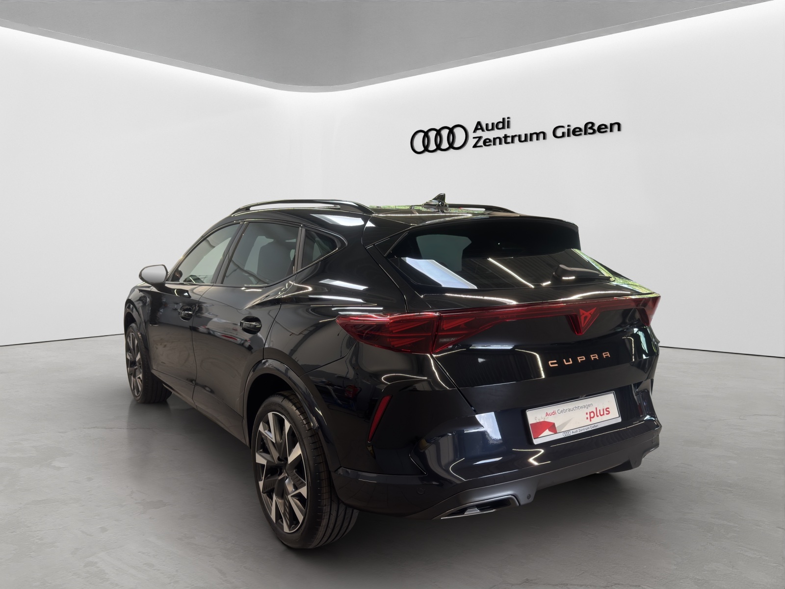 Formentor 2.0 TSI 4Drive EDGE Pano AHK Sennheiser Navi