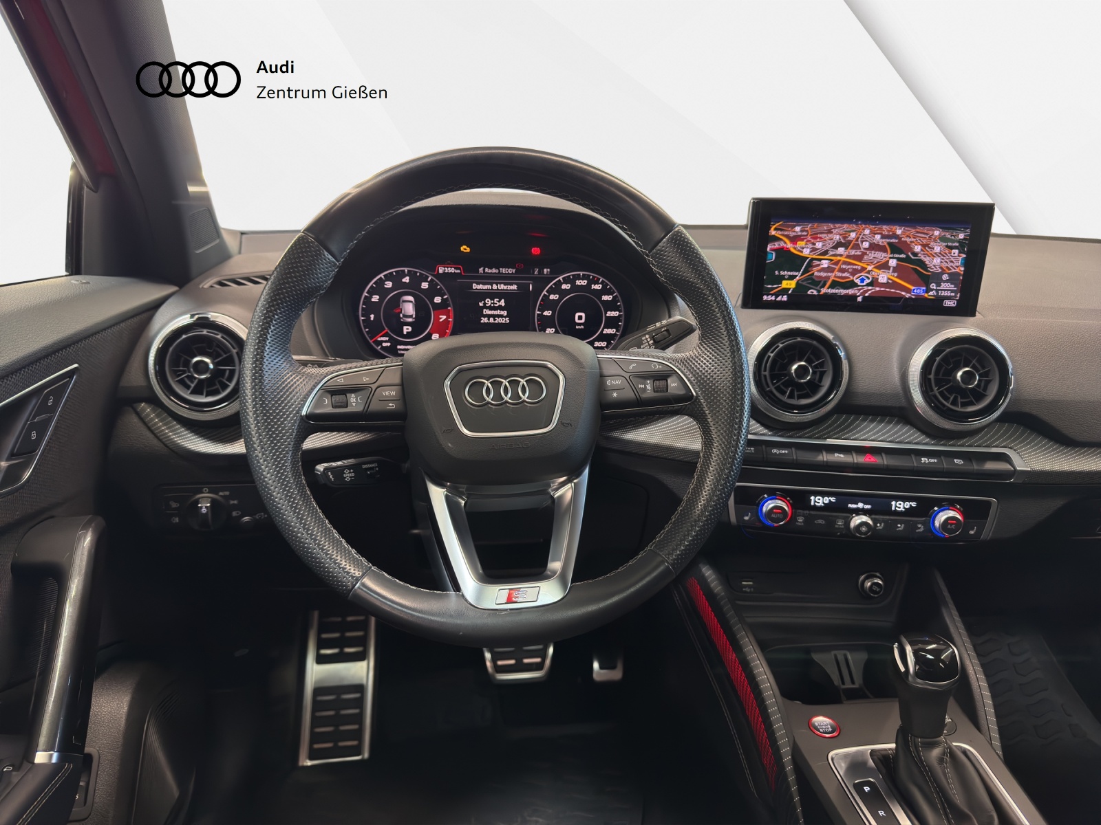 SQ2 2.0 TFSI quattro B&O AHK MATRIX PANO NAVI