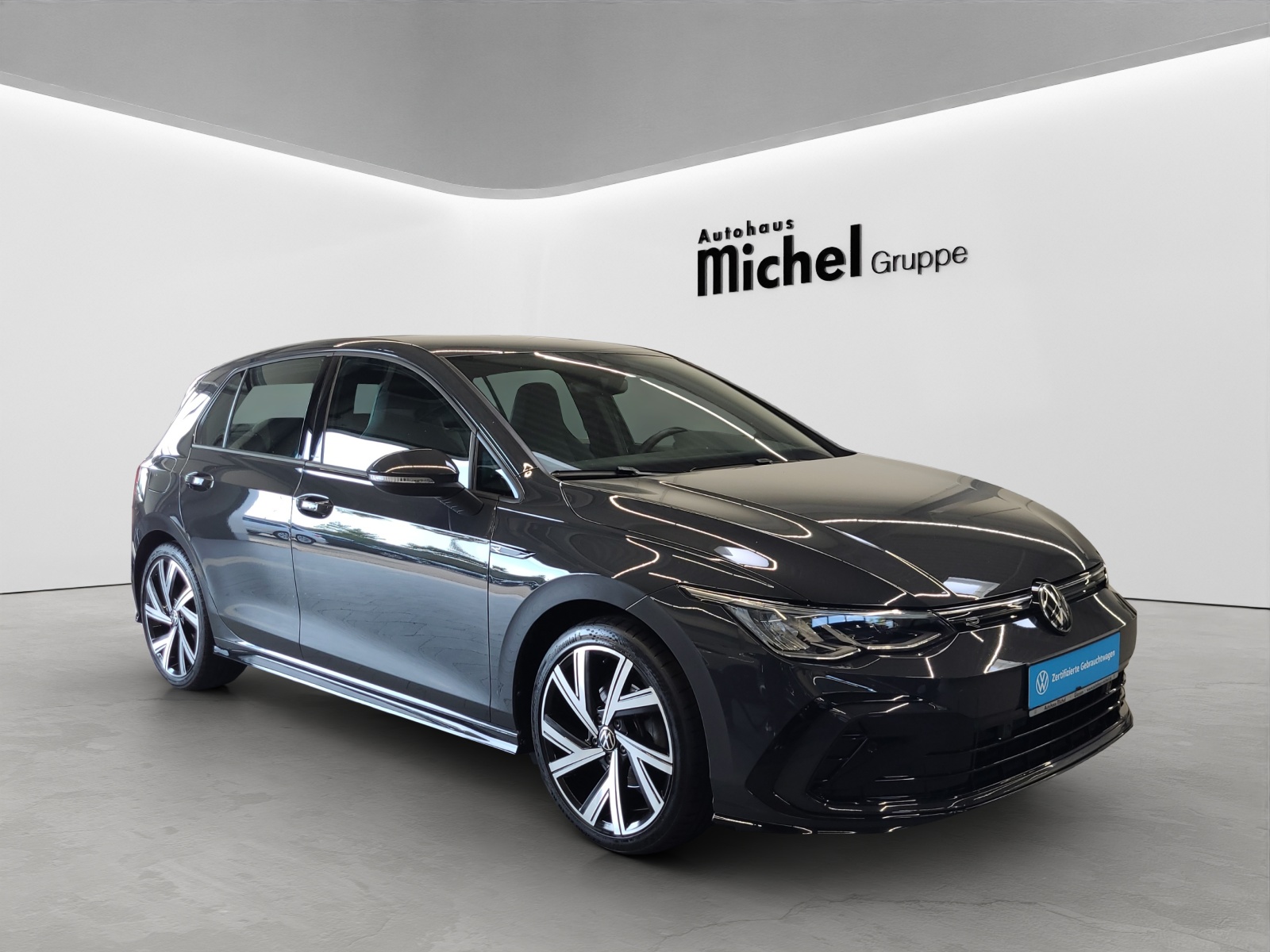 Golf 8 1.5 TSI R-Line LED Alu-18Zoll AppConnect