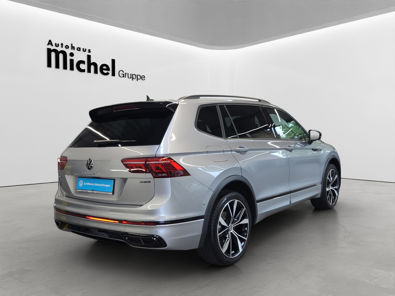 Tiguan Allspace TDI DSG 4M R-Line Black Style IQ-Light DCC AHK Alu-20Zoll