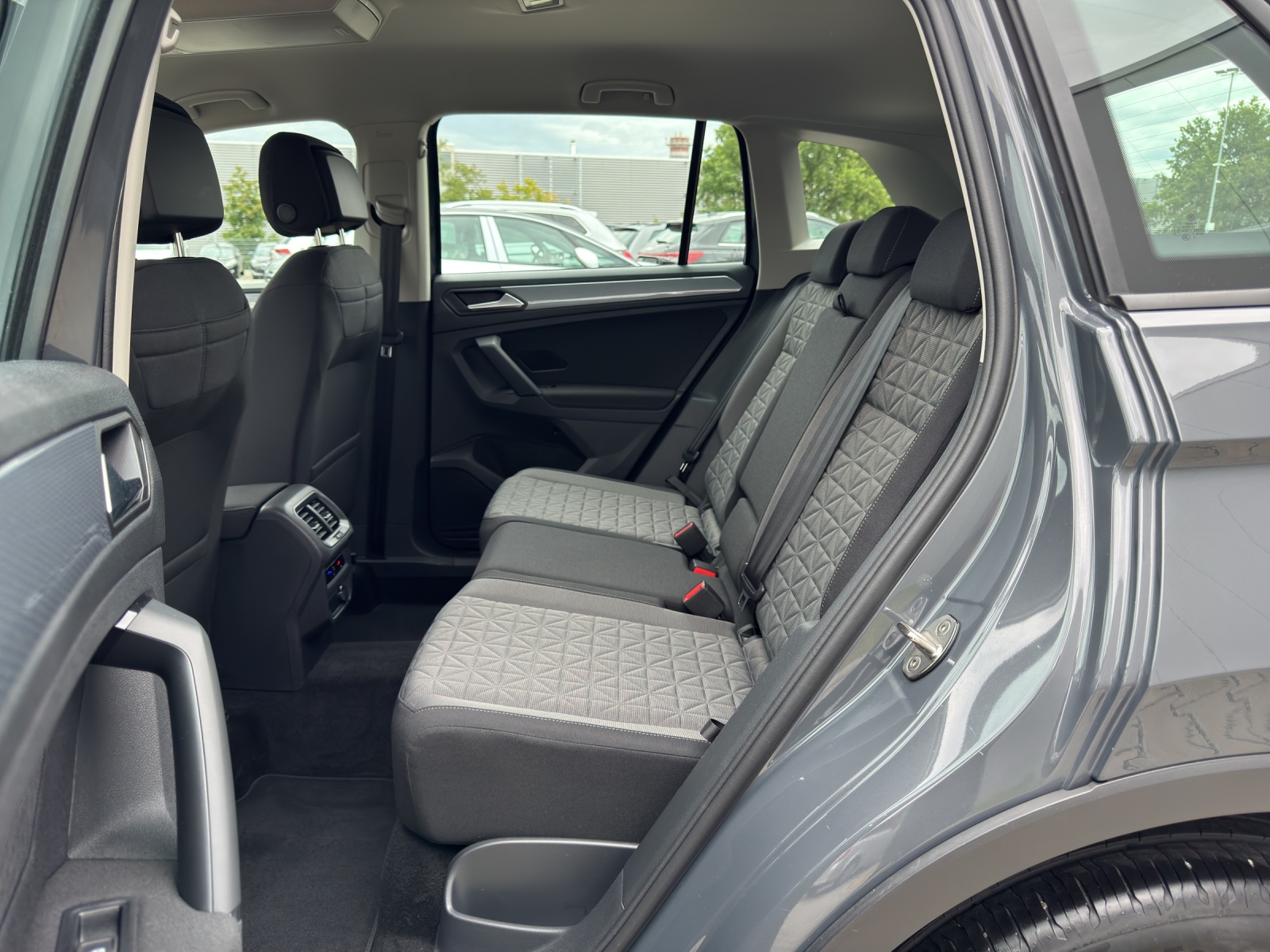 Tiguan 2.0 TDI DSG 4M Life 474,-  mtl. ohne Anzahlung