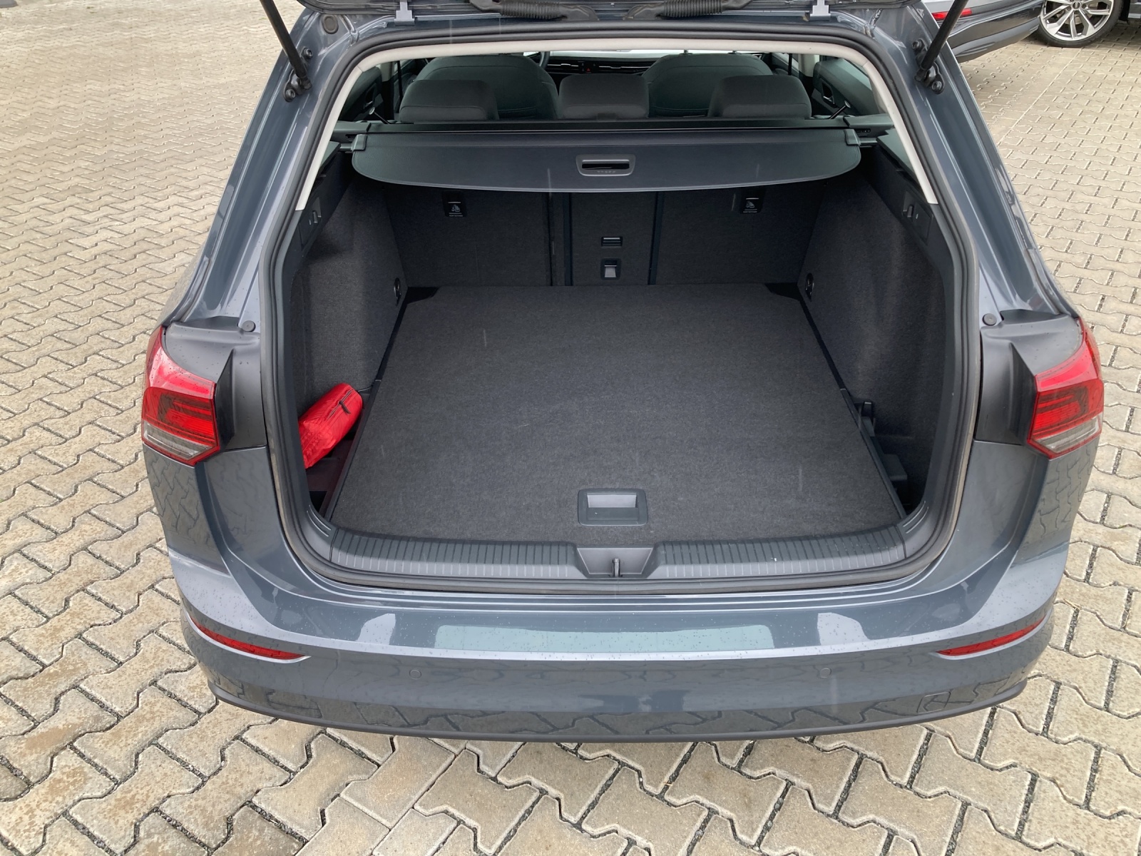Golf 8 Variant TDI DSG Life
