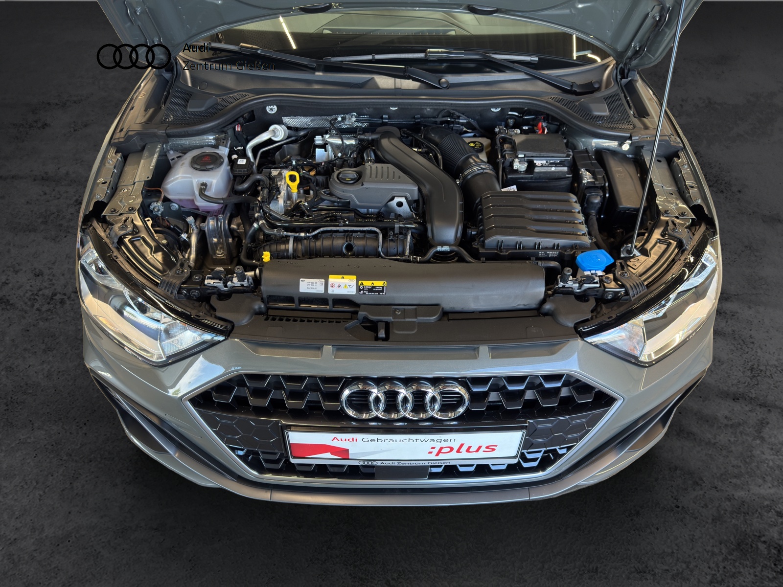A1 Sportback 35 TFSI S-tronic S line smartphone interface