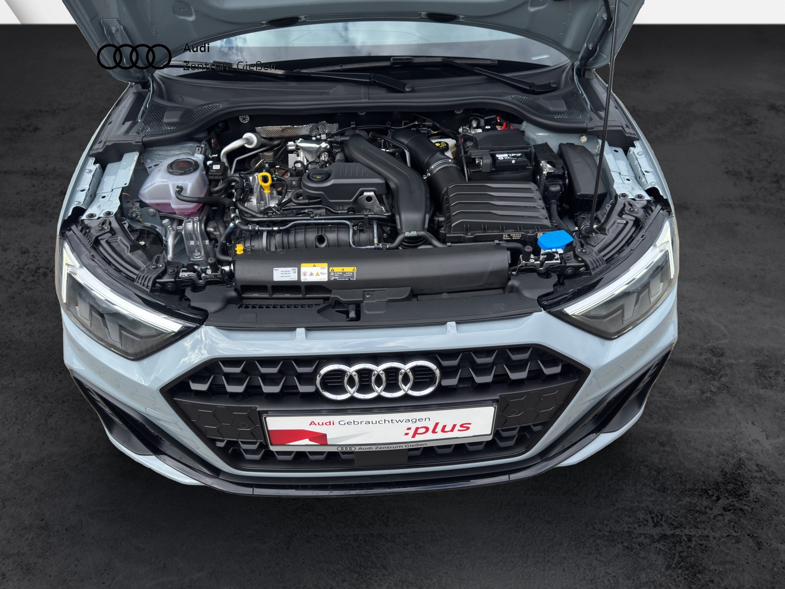 A1 Sportback 35 TFSI S line black Assistenzpaket