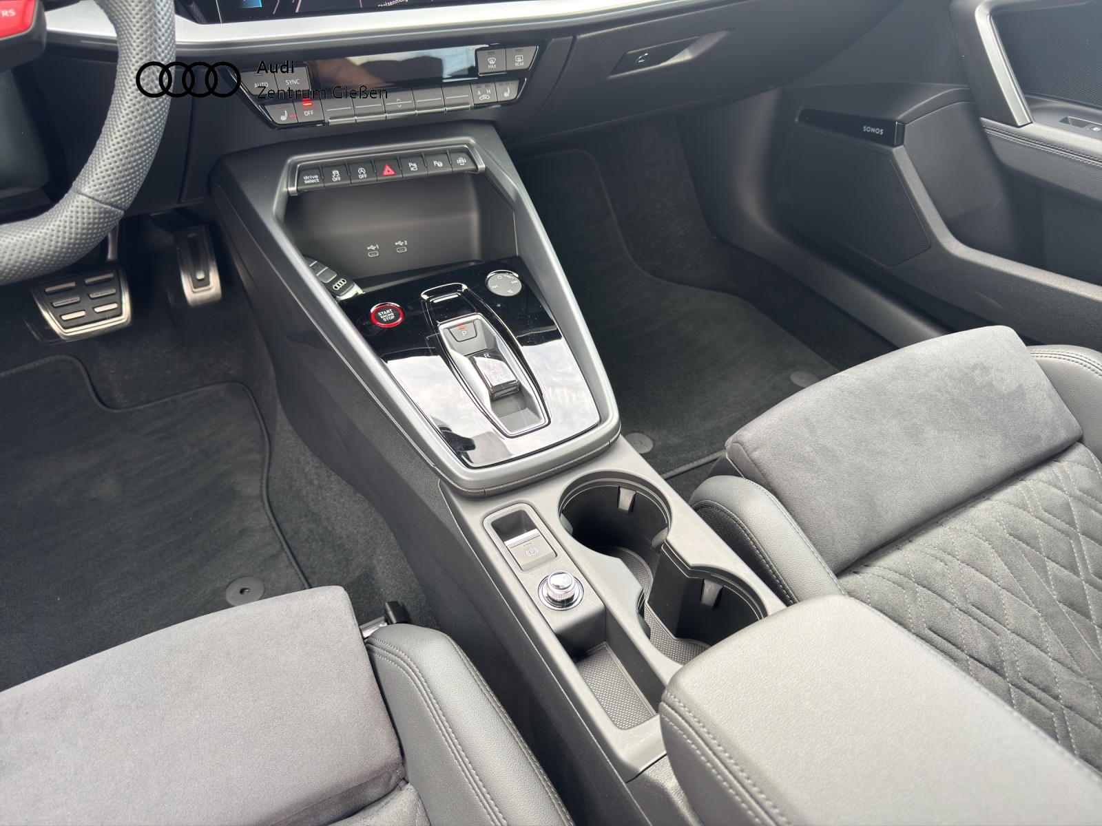 RS 3 Sportback (8YF)(08.2024->) 2.5 294 kW TFSI quattro MATRIX