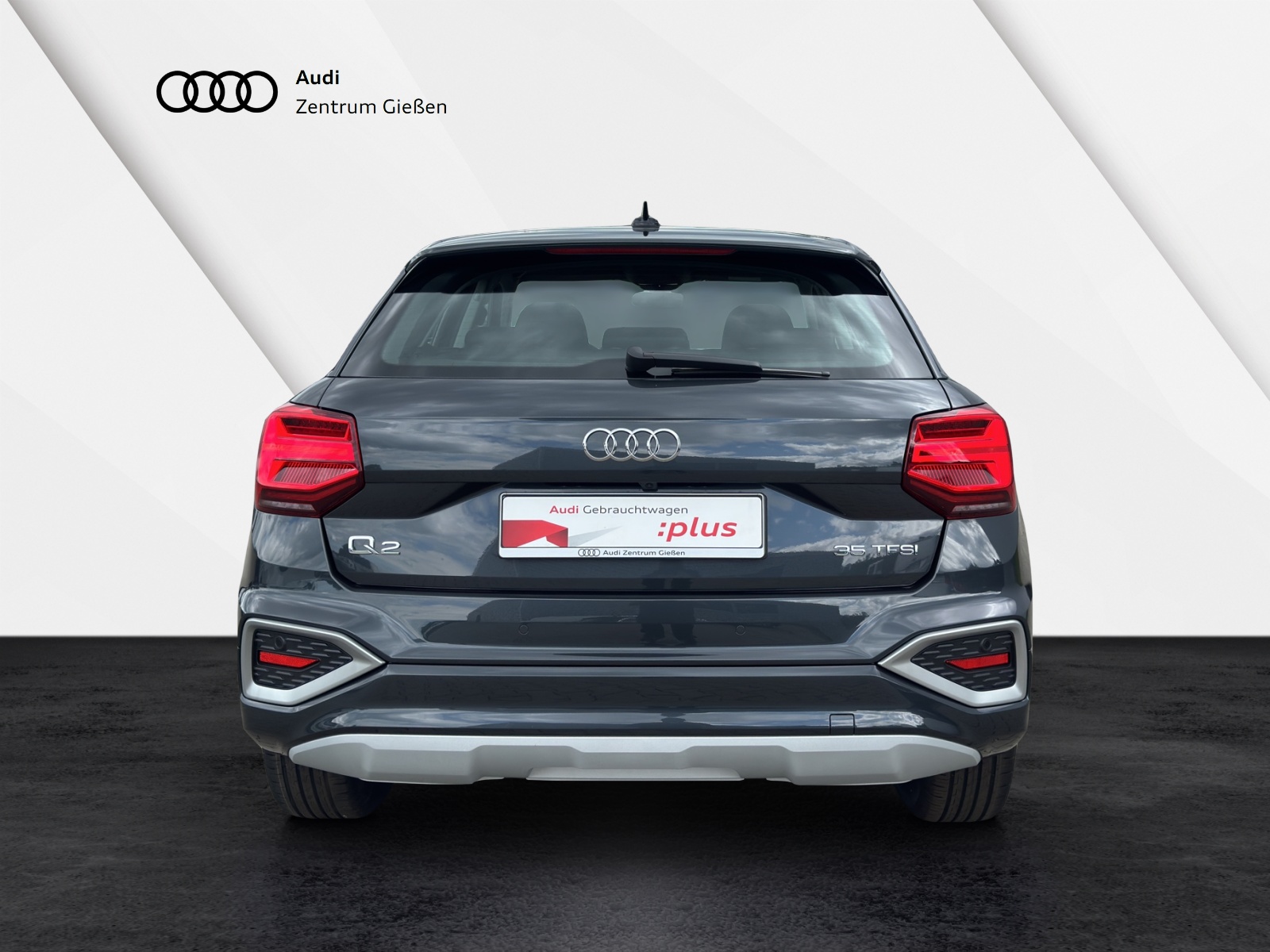 Q2 35 TFSI S tronic advanced Matrix LED Assistenzpaket 