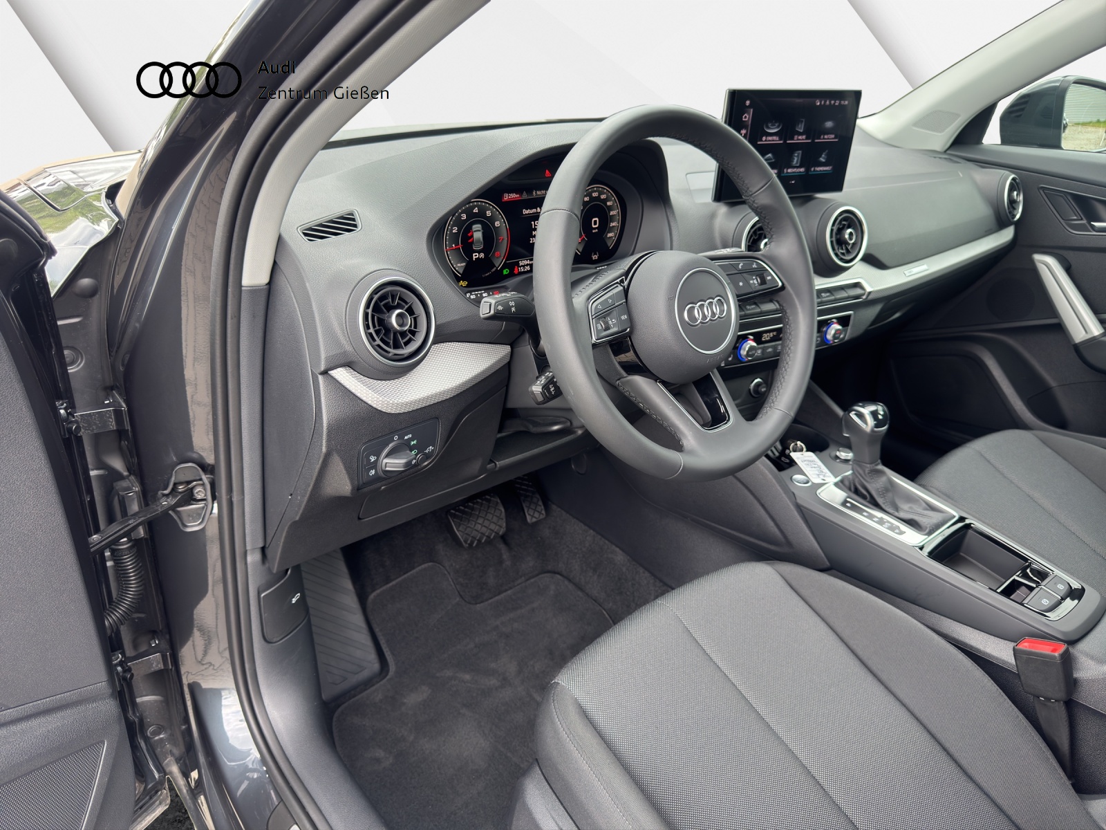 Q2 35 TFSI S tronic advanced Matrix LED Assistenzpaket 