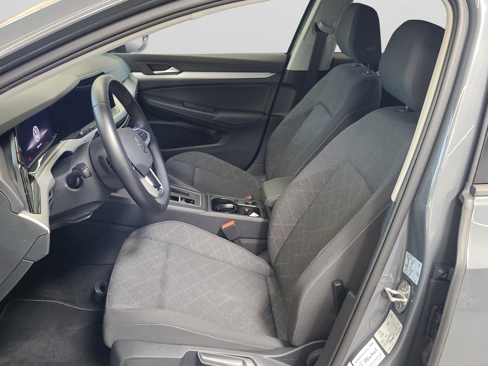 Golf 8 Variant TDI DSG Life LED ACC Navi Kamera