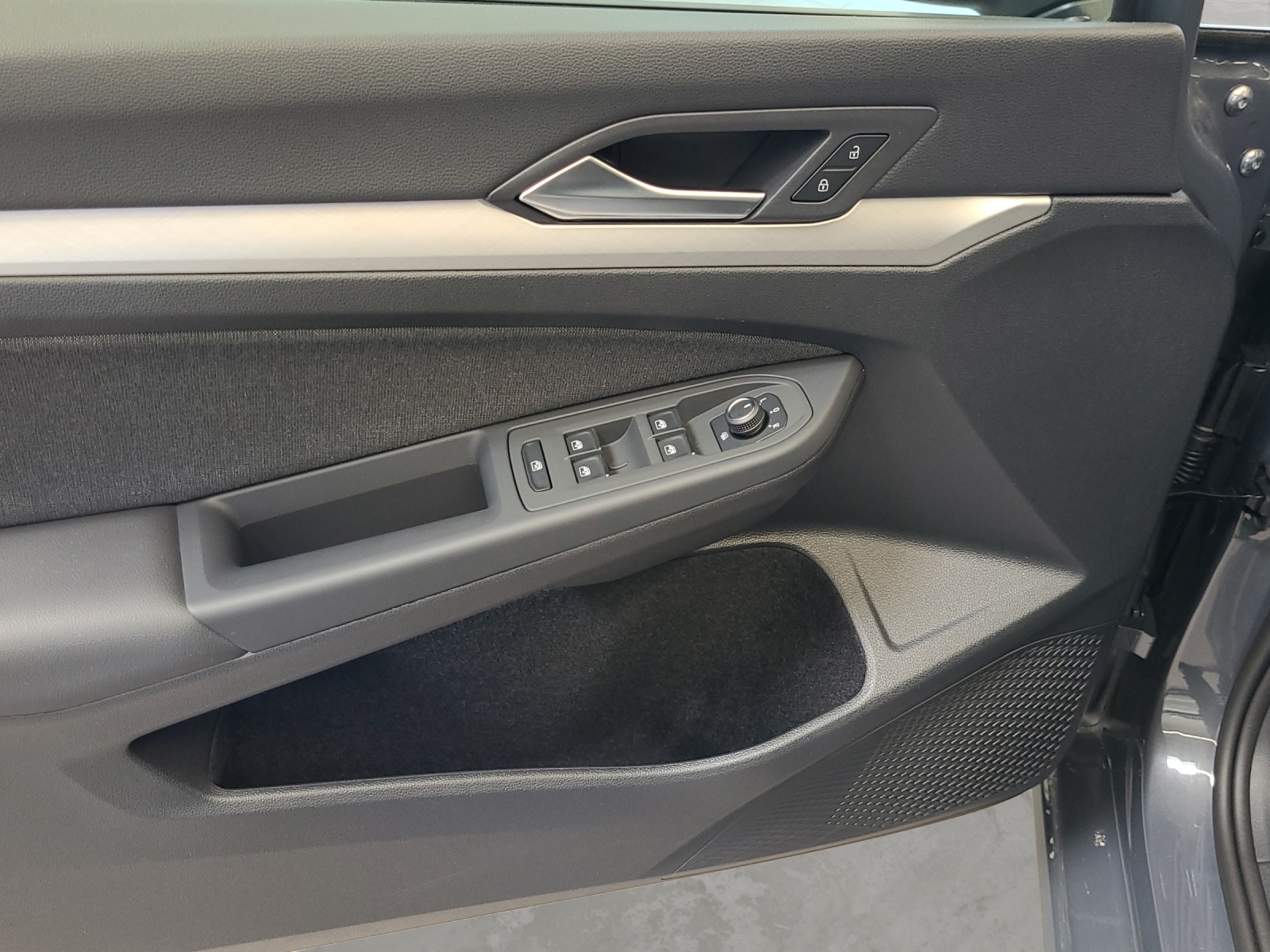 Golf 8 Variant TDI DSG Life LED ACC Navi Kamera