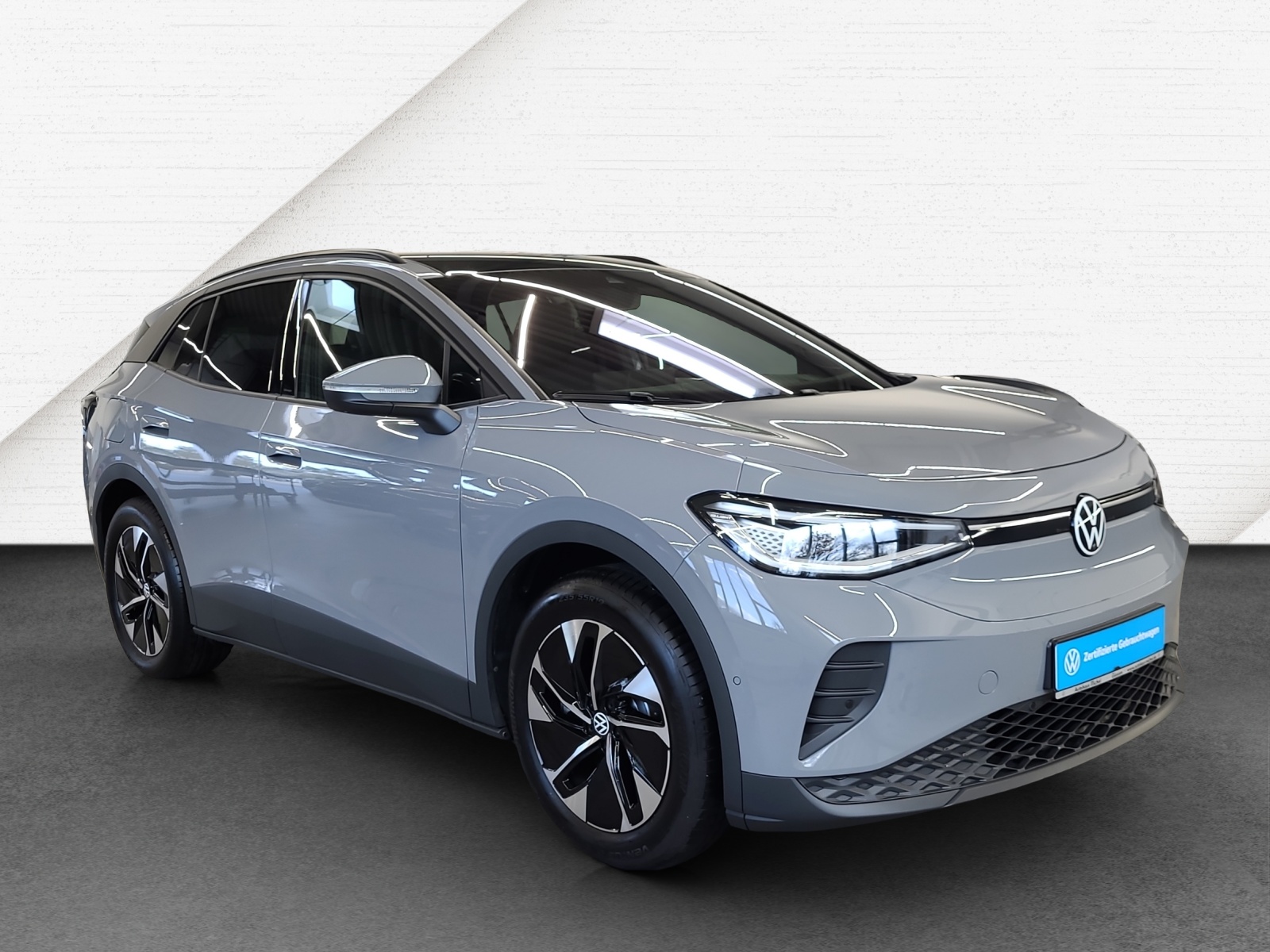 ID.4 Pro 210 kW/77kWh Wärmepumpe IQ-Light Pano ErgoSitz