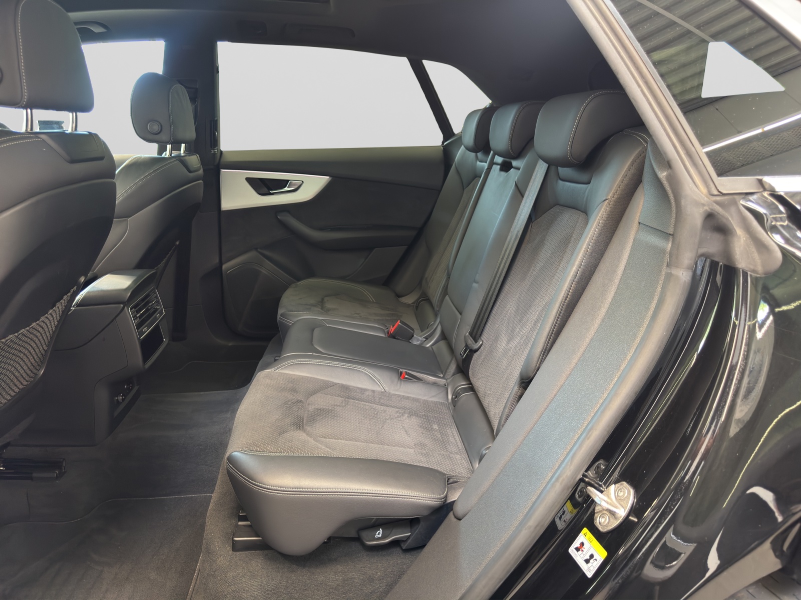 Q8 50 TDI quattro S line AHK Pano 360°Kamera