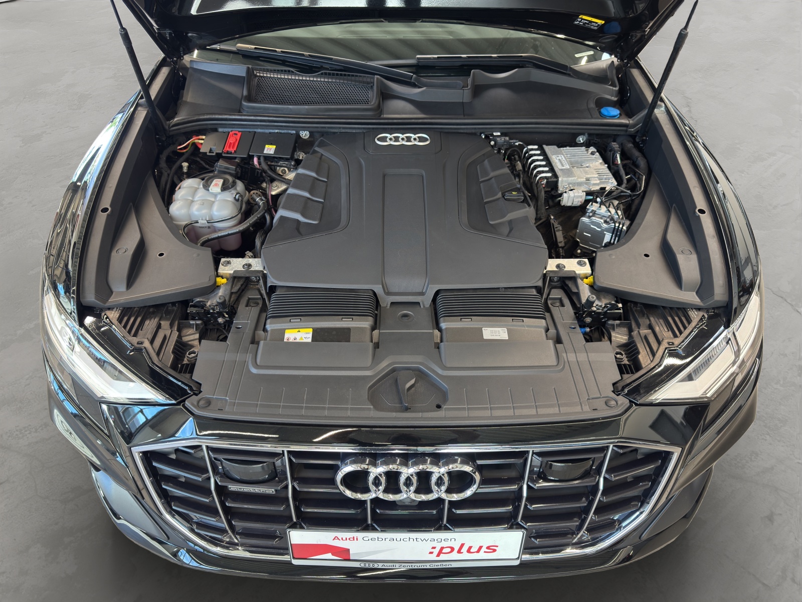 Q8 50 TDI quattro S line AHK Pano 360°Kamera