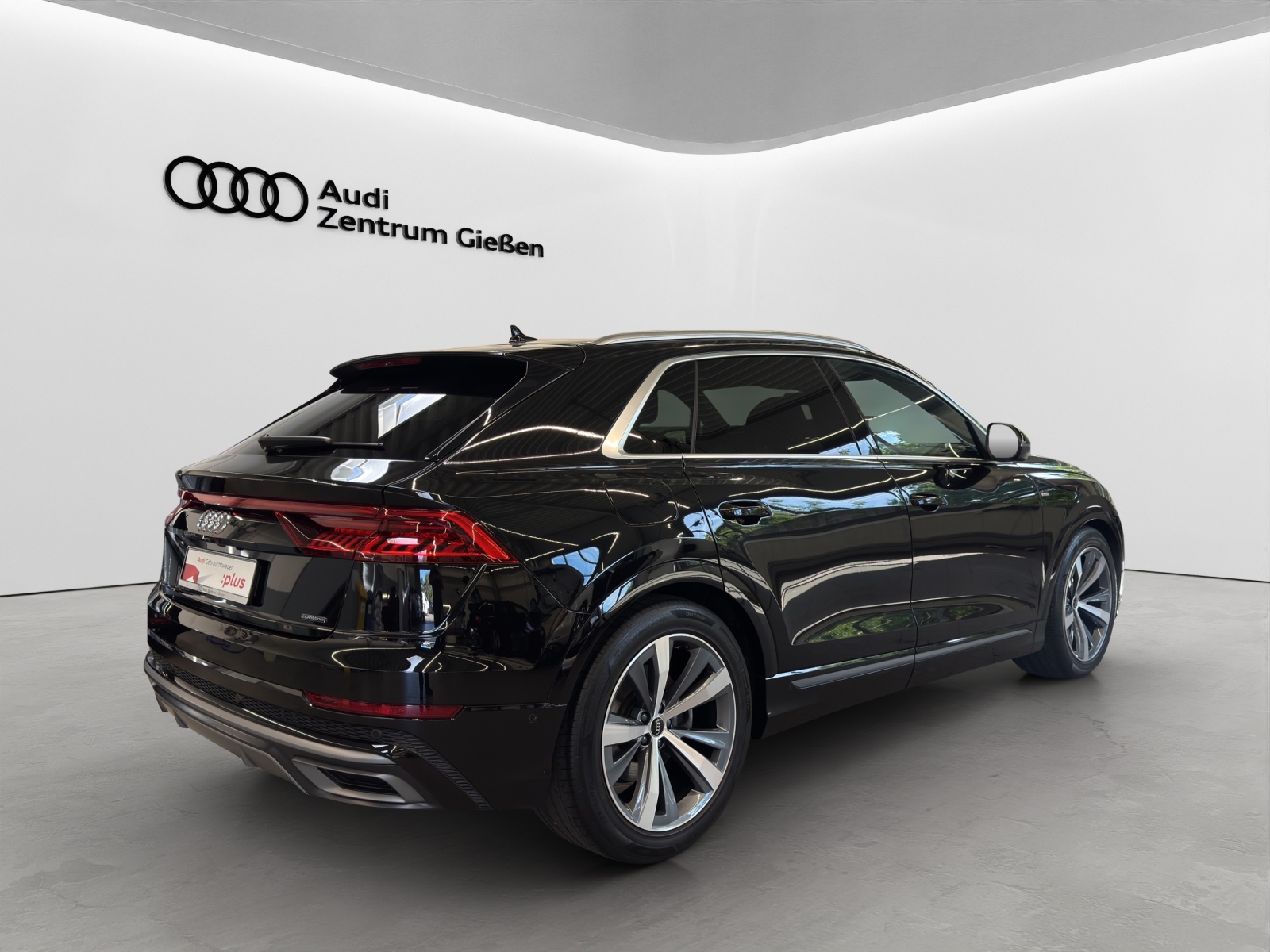 Q8 50 TDI quattro S line AHK Pano 360°Kamera