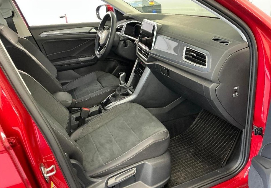 T-Roc TSI Style IQ-Light TravelAssist Navi AHK