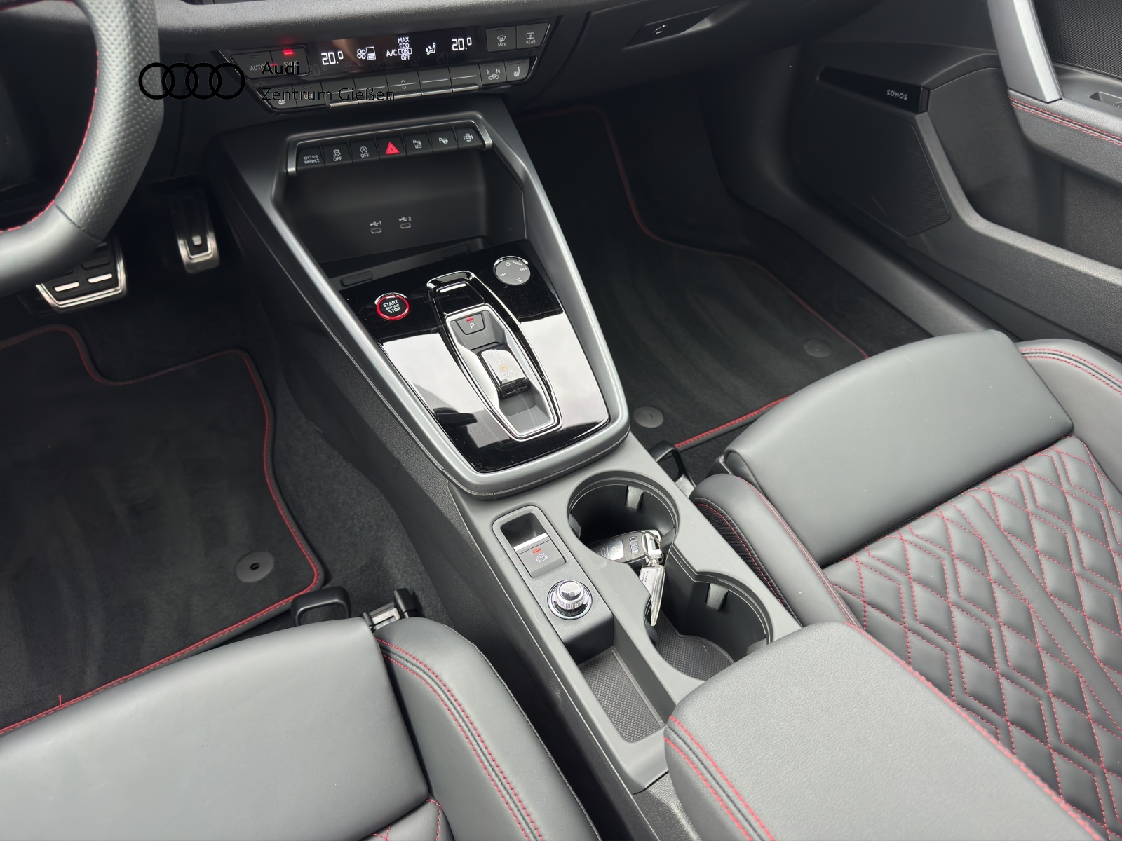 S3 Limousine 2.0 TFSI quattro Carbon MATRIX PANO