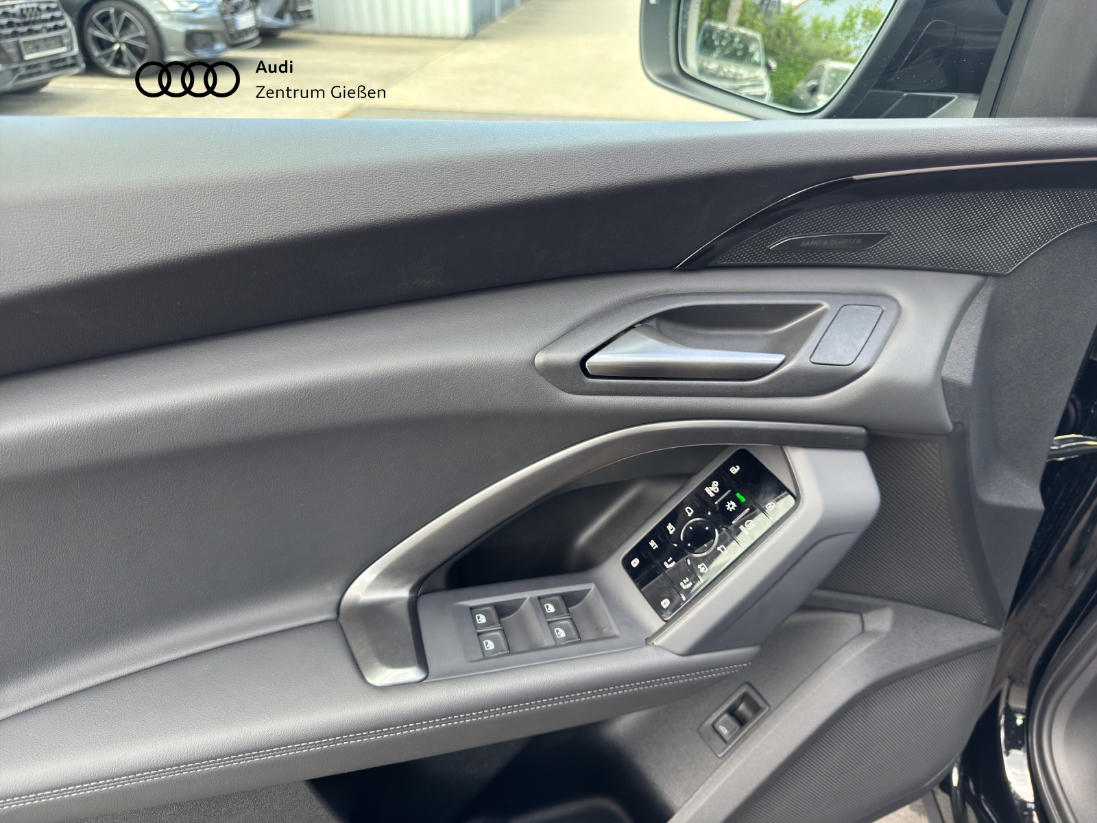 Q5 TDI quattro S line Black EDITION ONE B&O HuD 360°Kamera Lenkradheizung