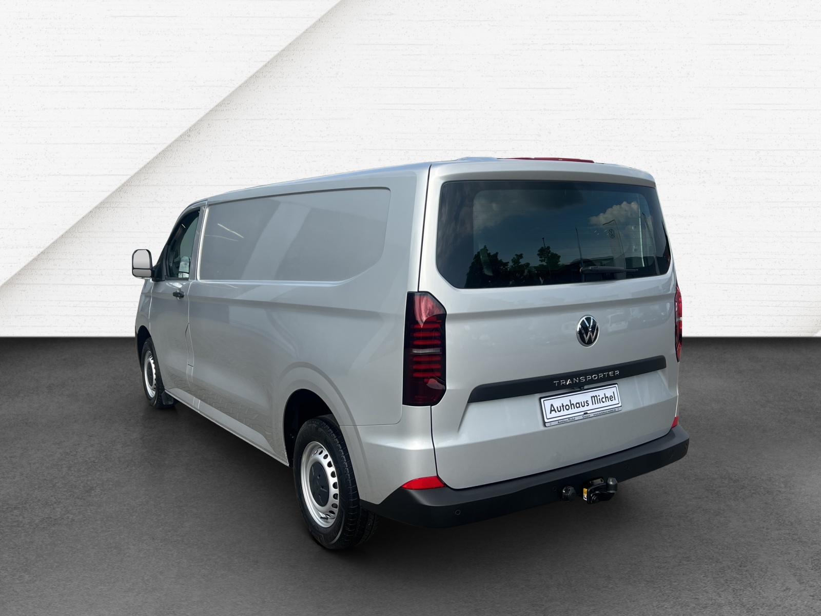 T7 Transporter Kasten LR 2.0 TDI AHK Klima PDC