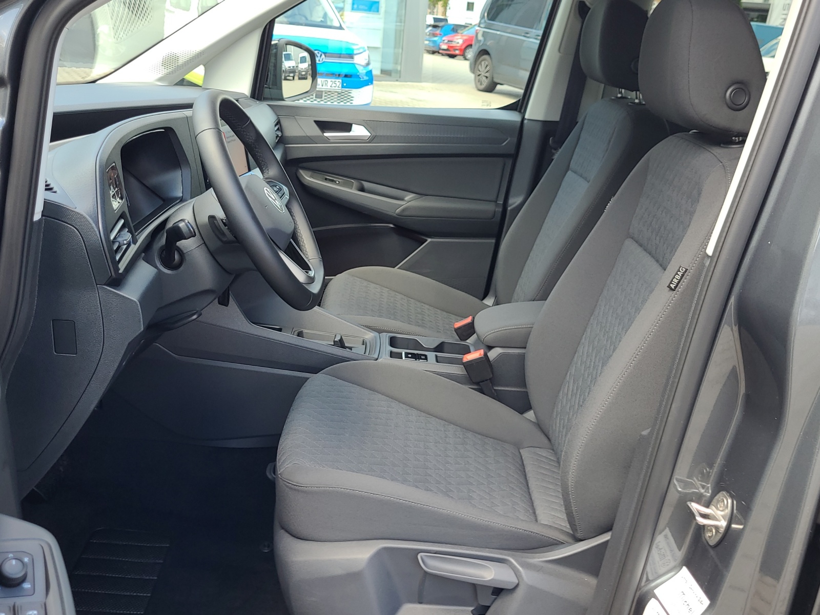 Caddy Maxi Life 7-Sitzer 1,5 TSI DSG LED Navi Parkassist 7 Sitzer