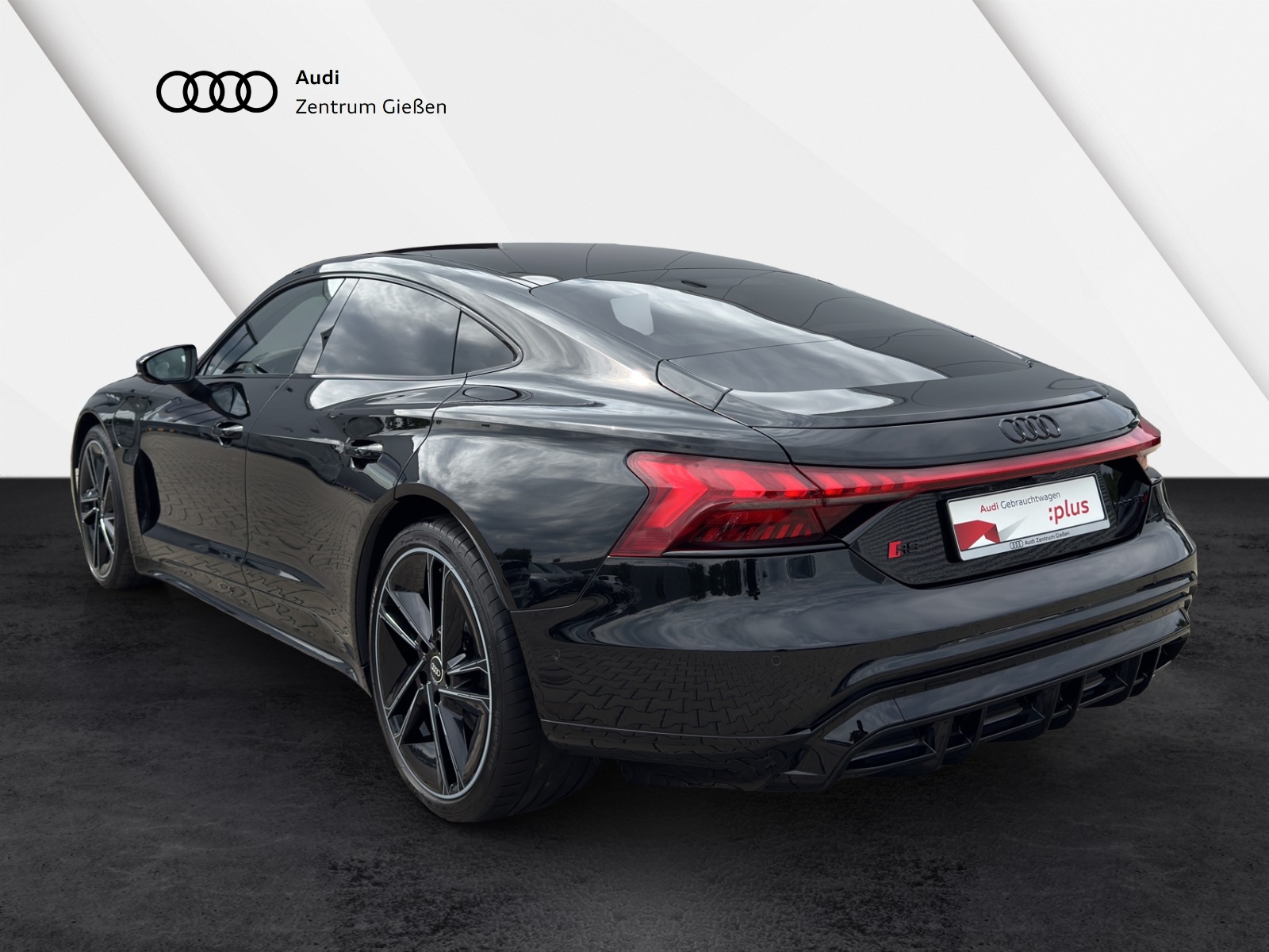 RS e-tron GT quattro Black B&O MATRIX HuD Sitzbelüftung / Massagesitz