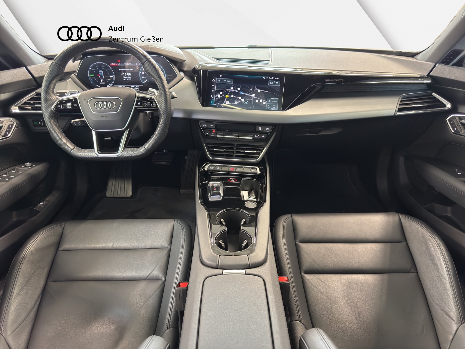e-tron GT quattro Black Matrix Assistenzpakete