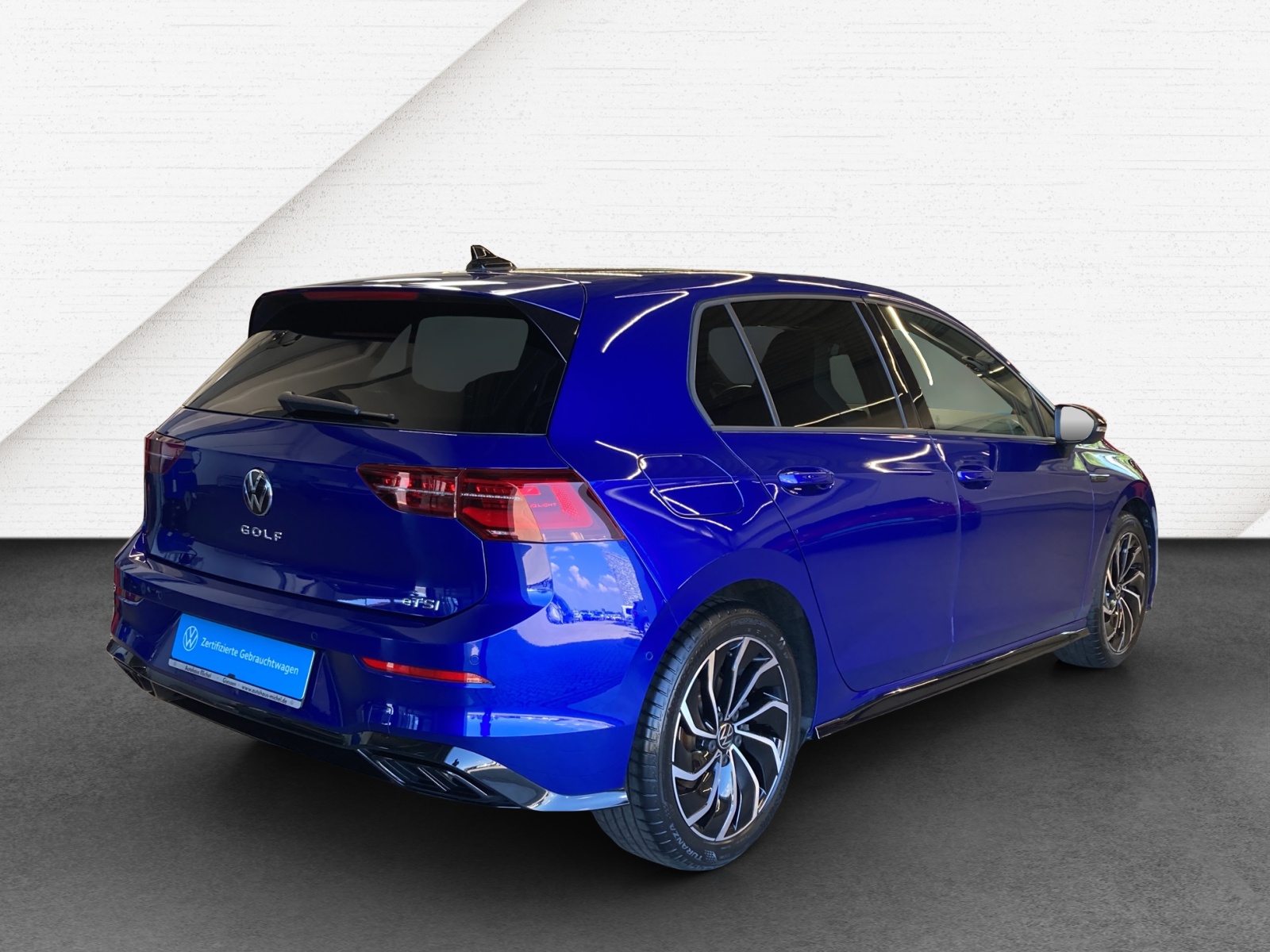 Golf VIII 1.5 eTSI DSG R-Line 