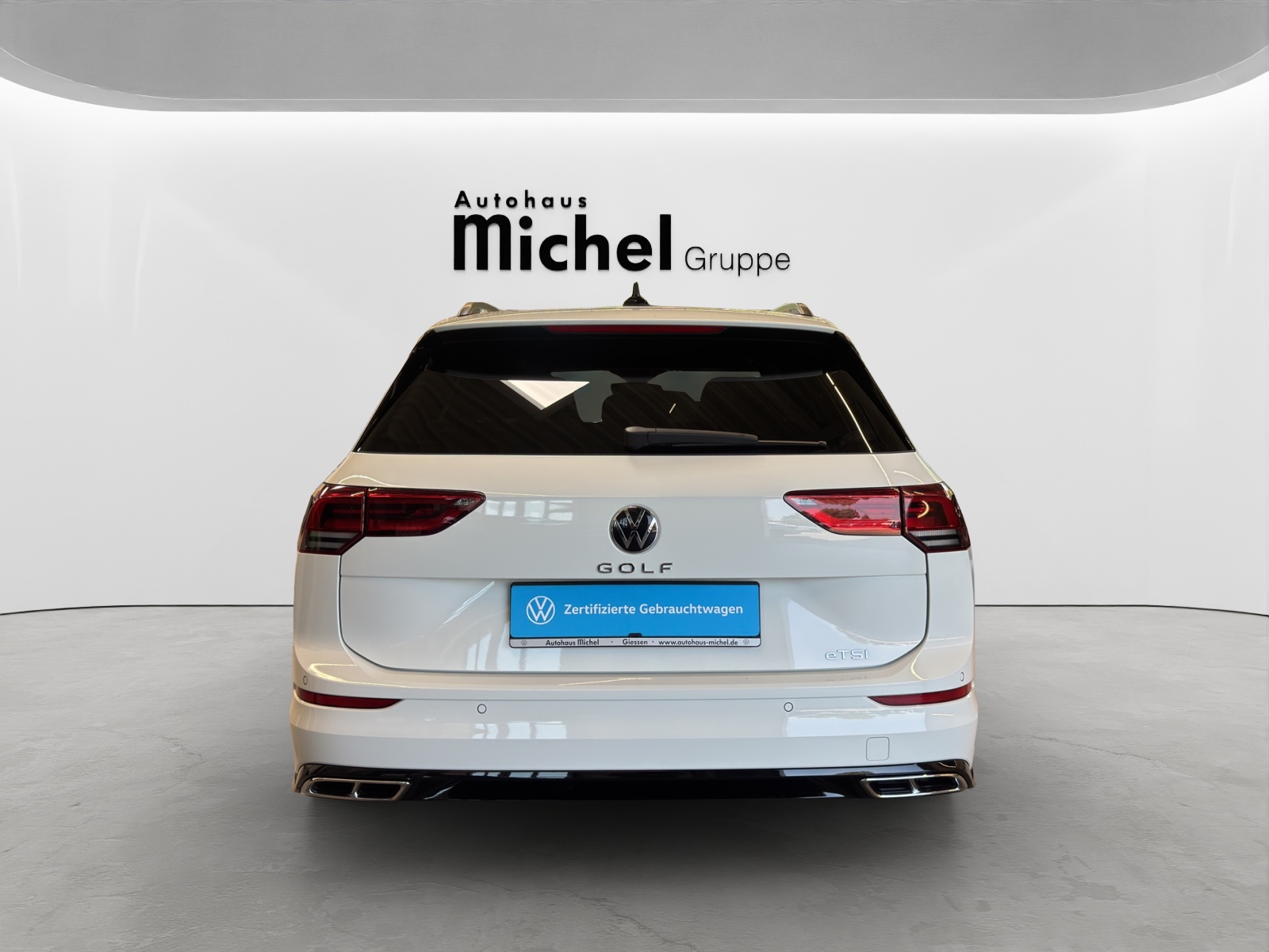Golf 8 Variant eTSI DSG R-Line LED-Plus TravelAssist Navi Alu-18Zoll