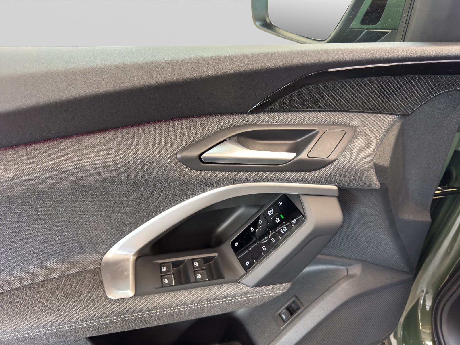 Q5 Sportback 2.0 TDI quattro S line Tech plus 360°Kamera Navi LED