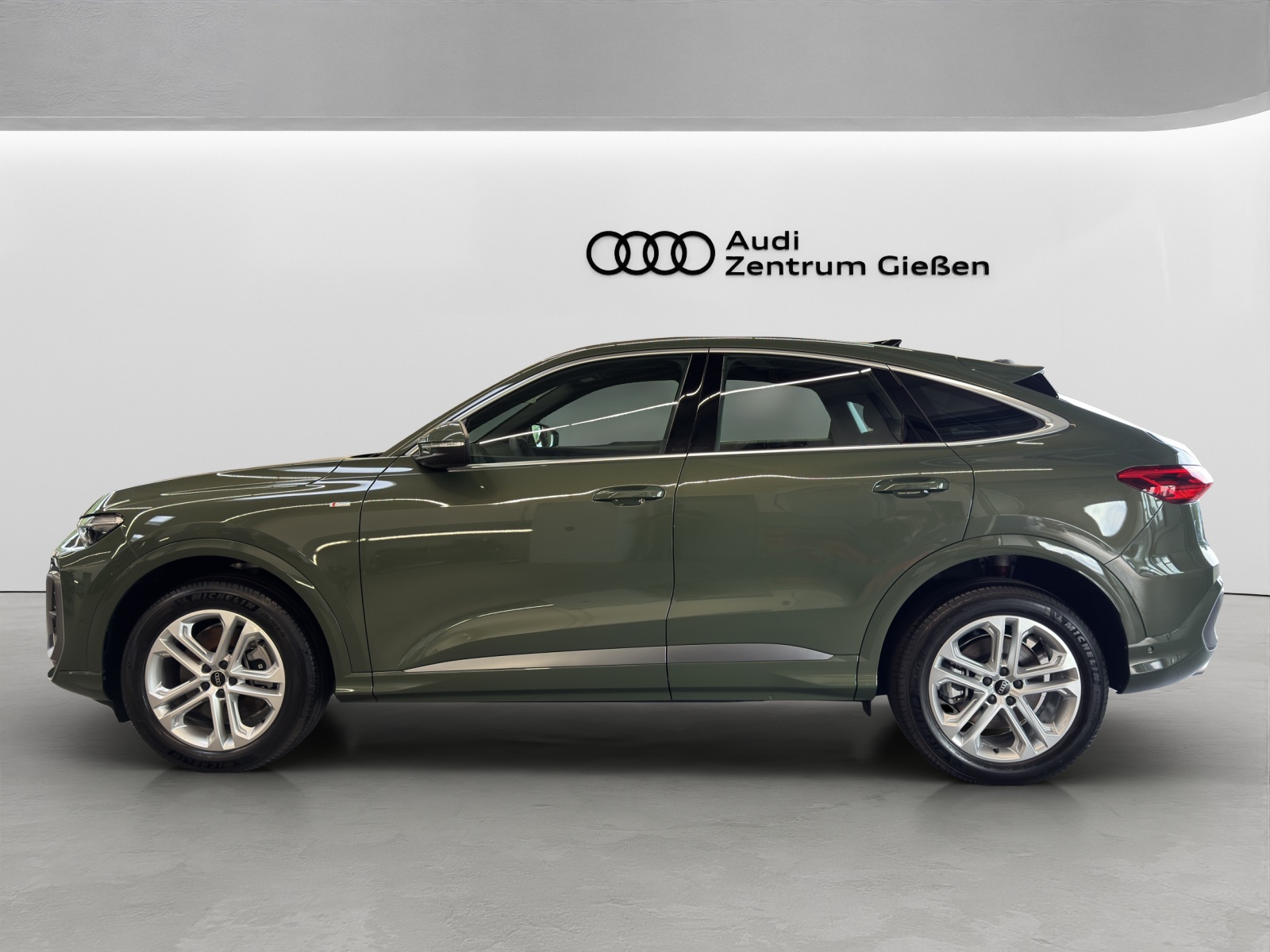 Q5 Sportback 2.0 TDI quattro S line Tech plus 360°Kamera Navi LED
