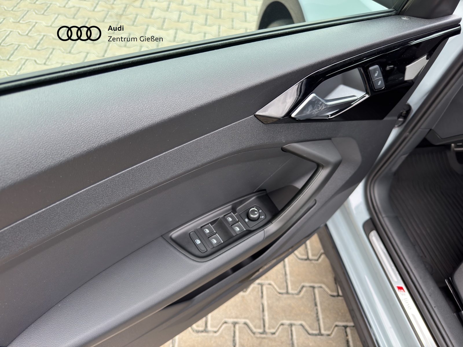 A1 allstreet 35 TFSI S line Black SONOS LED Navi Plus