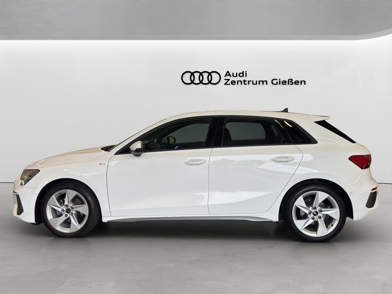 A3 Sportback 30 TFSI S line LED Navi Sitzheizung