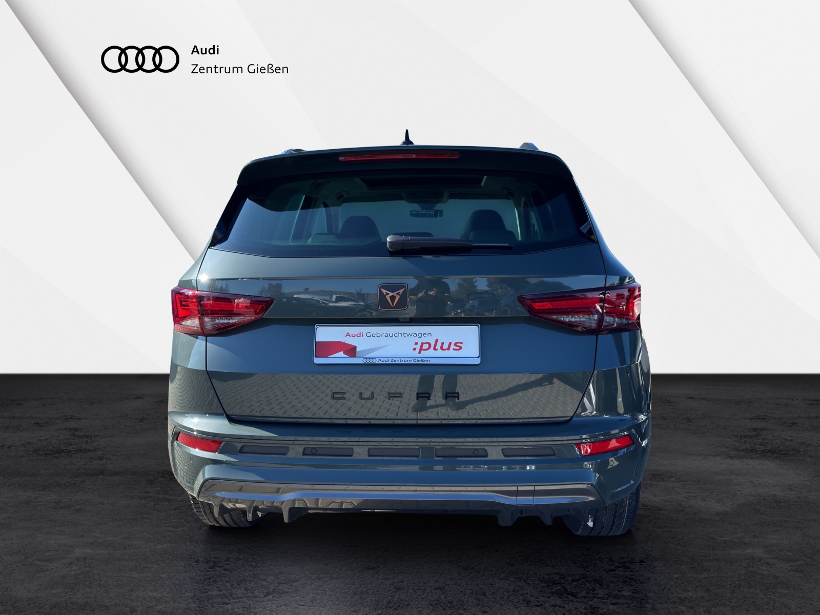 Ateca 1.5 TSI DSG Pano ACC AHK Kamera Navi Lenkradheizung