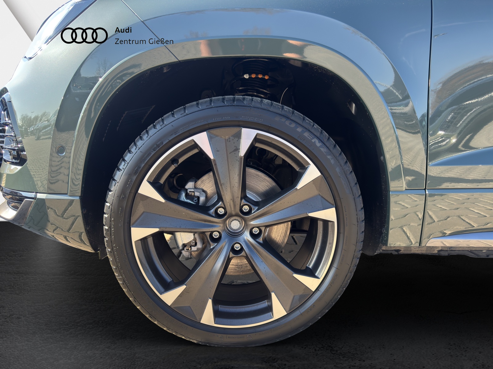 Ateca 1.5 TSI DSG Pano ACC AHK Kamera Navi Lenkradheizung